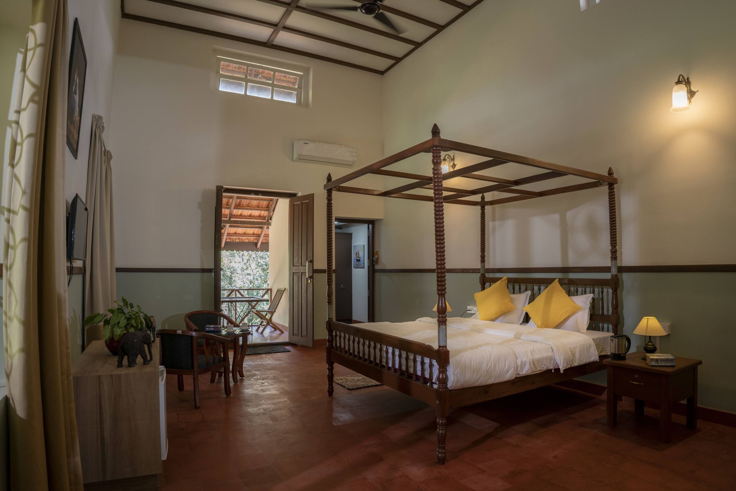 Nellari Heritage Bungalows 8