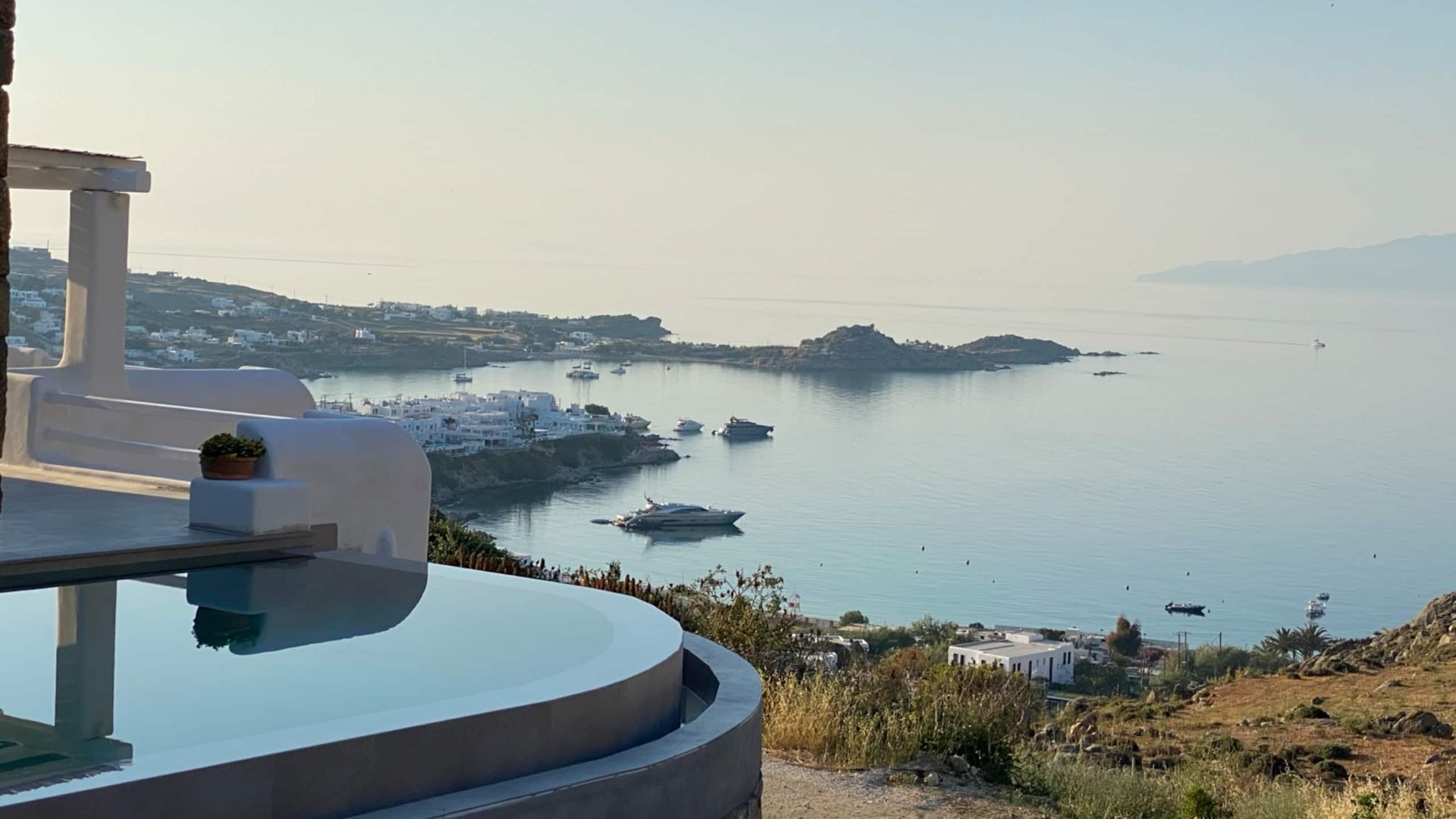 Villa Camelia 2 - Psarou - Private Pool & Jacuzzi 2