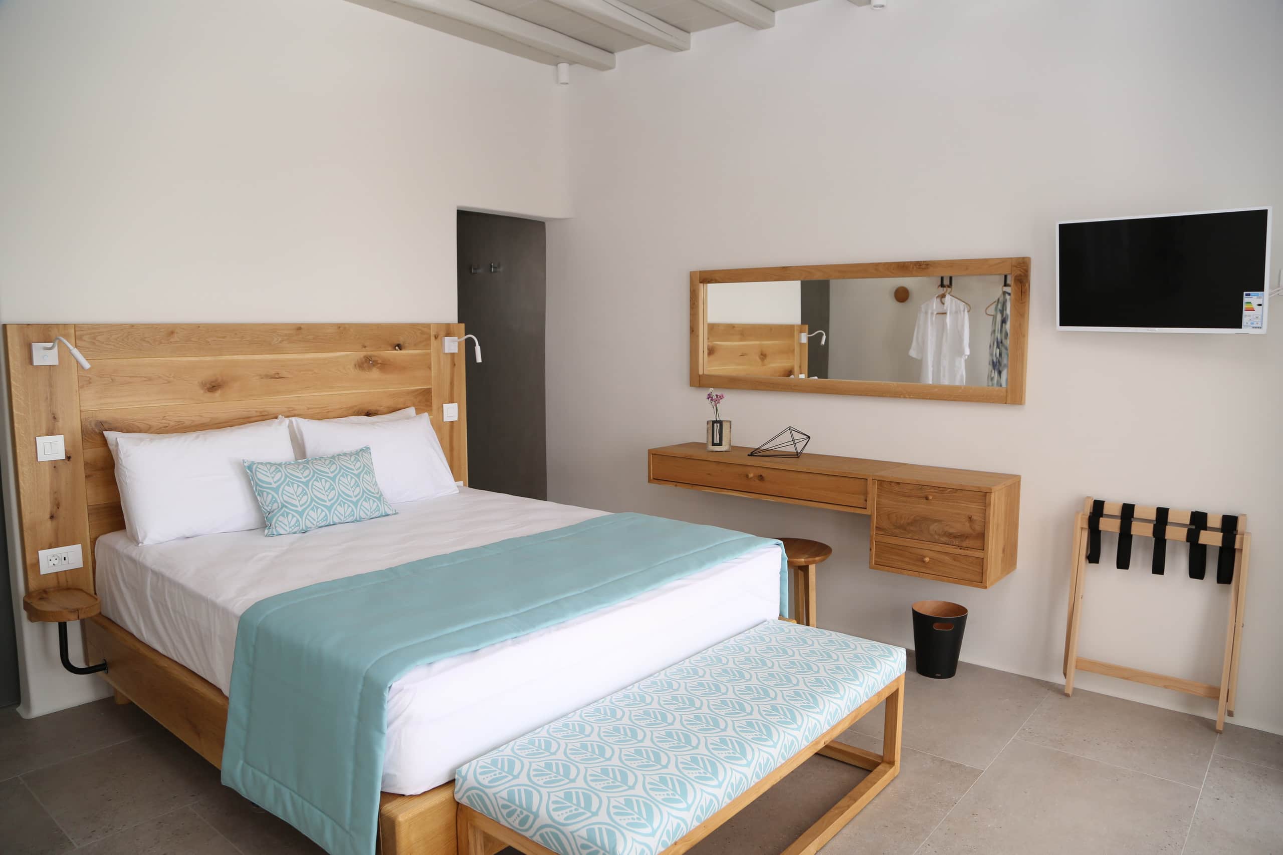 Villa Camelia 2 - Psarou - Private Pool & Jacuzzi 12