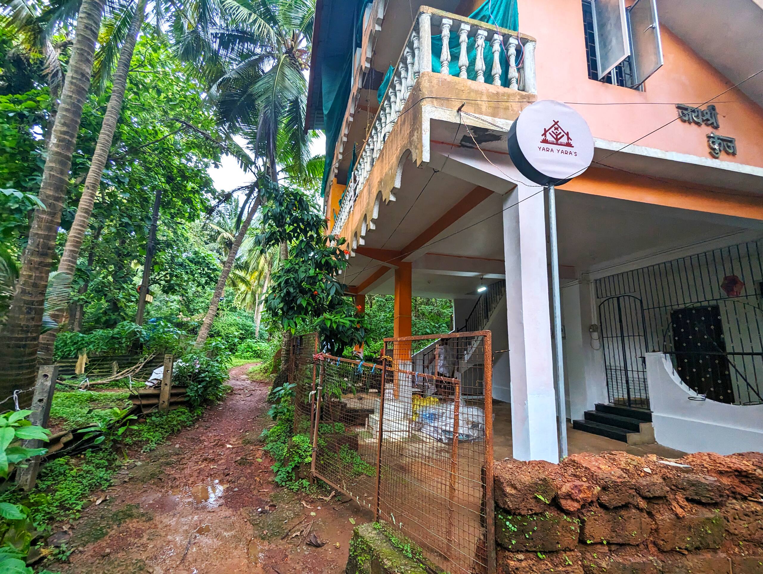 Sunshine in Palolem, Canacona By Yara Yara's 4