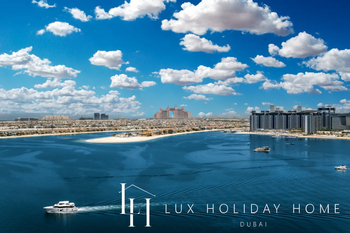 LUX The Atlantis View Luxury Beach Suite 13