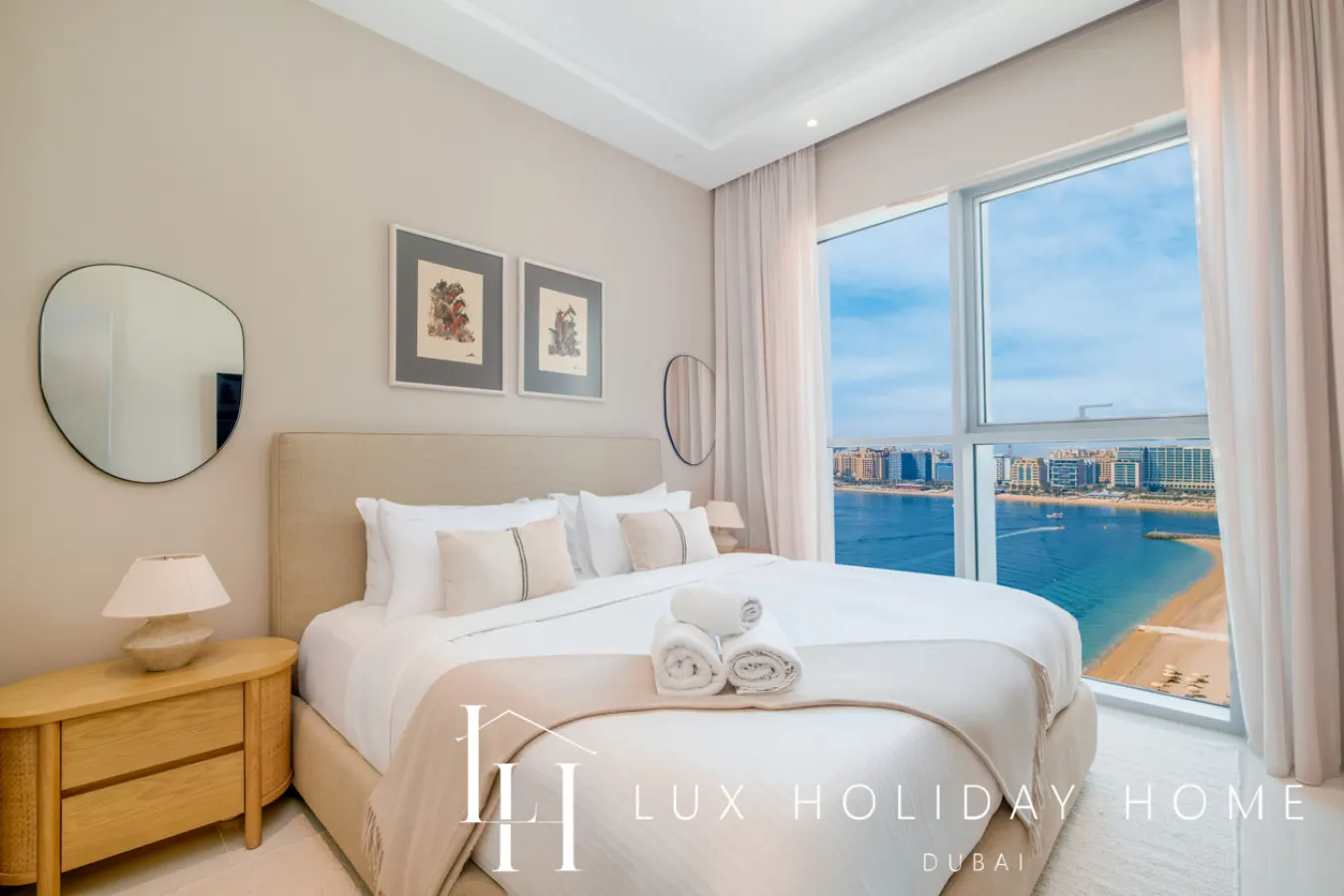 LUX The Atlantis View Luxury Beach Suite 7