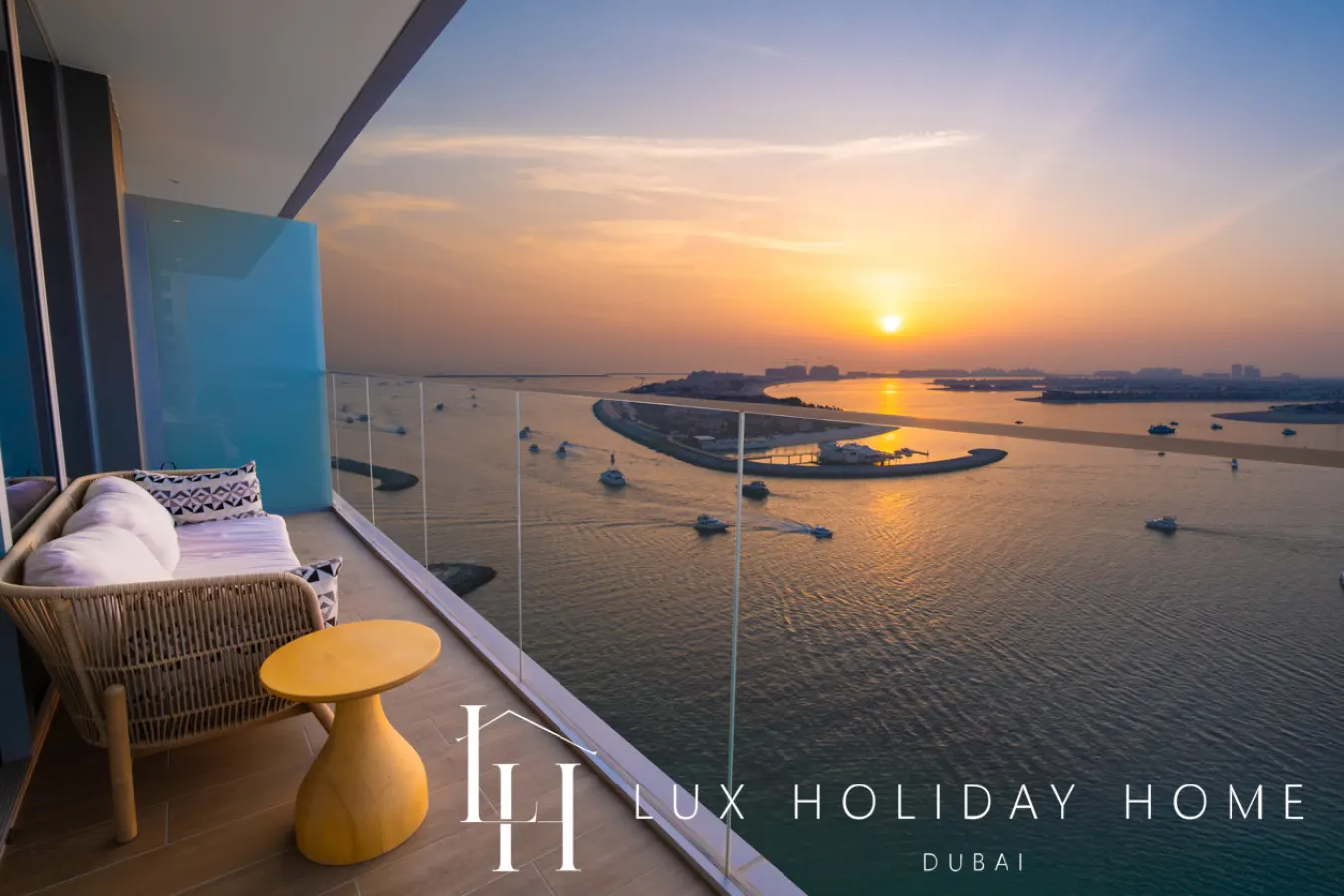 LUX The Atlantis View Luxury Beach Suite 8