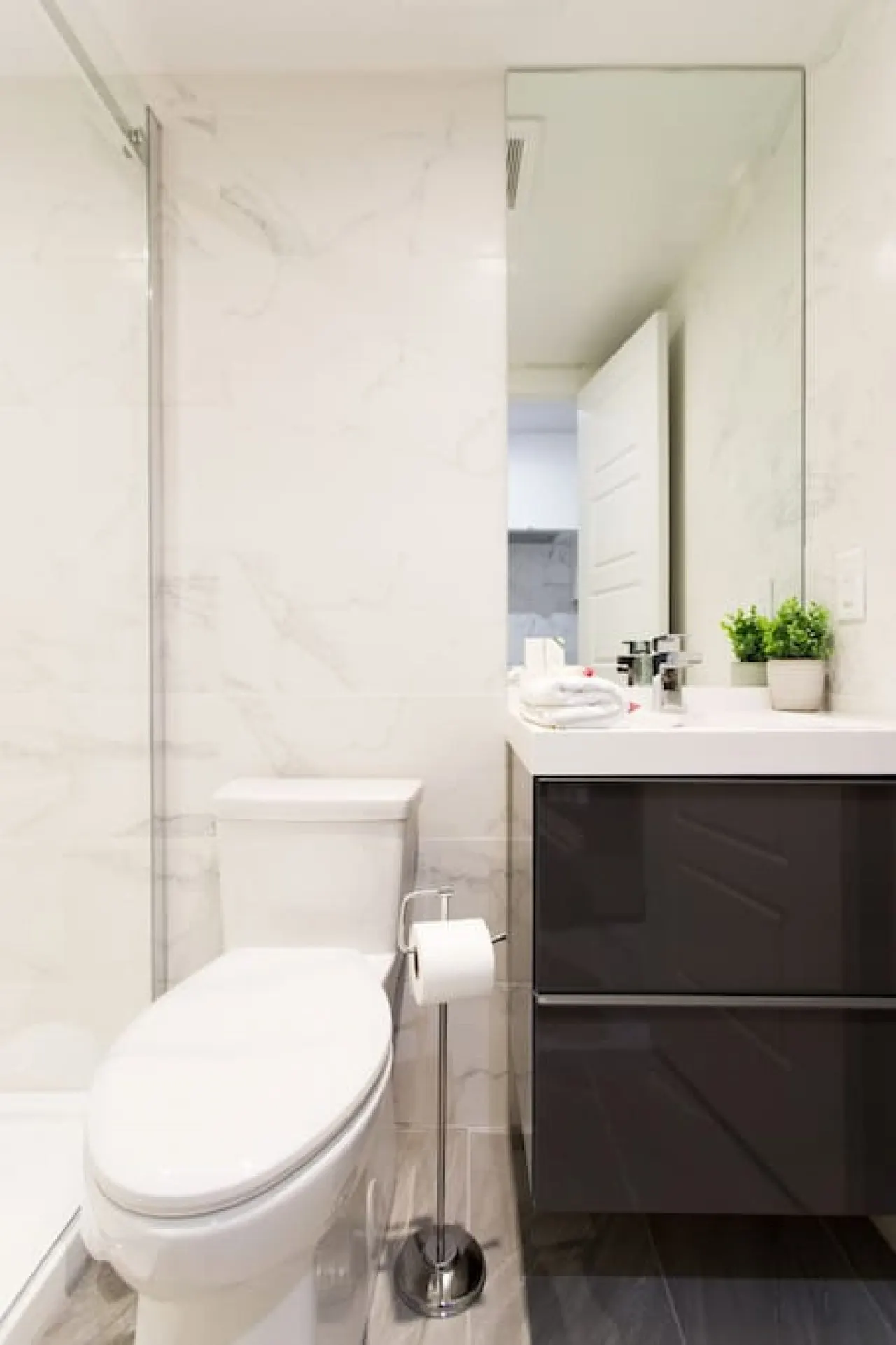 Little Italy - Palms Little Italy Studio with full bathroom - Unit 104 10
