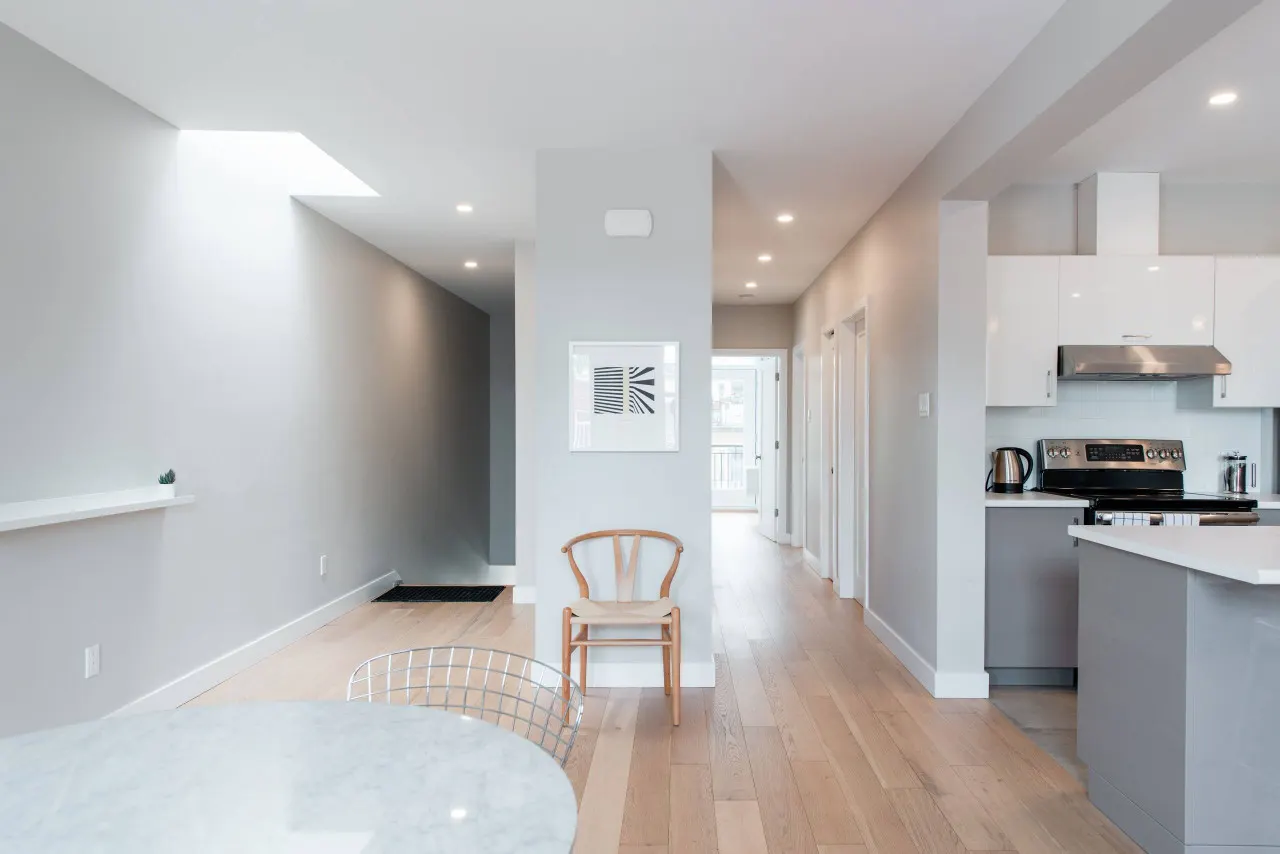 Little Italy - Montreal Contemporary Apartment 2