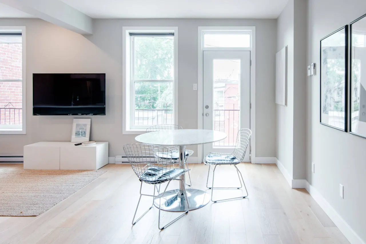 Little Italy - Montreal Contemporary Apartment 14