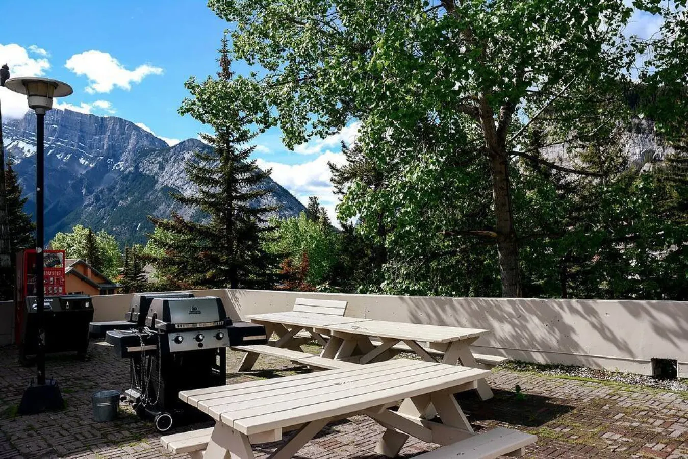 Banff Condo Shared Pool Stunning Mountain Views! — photo 5