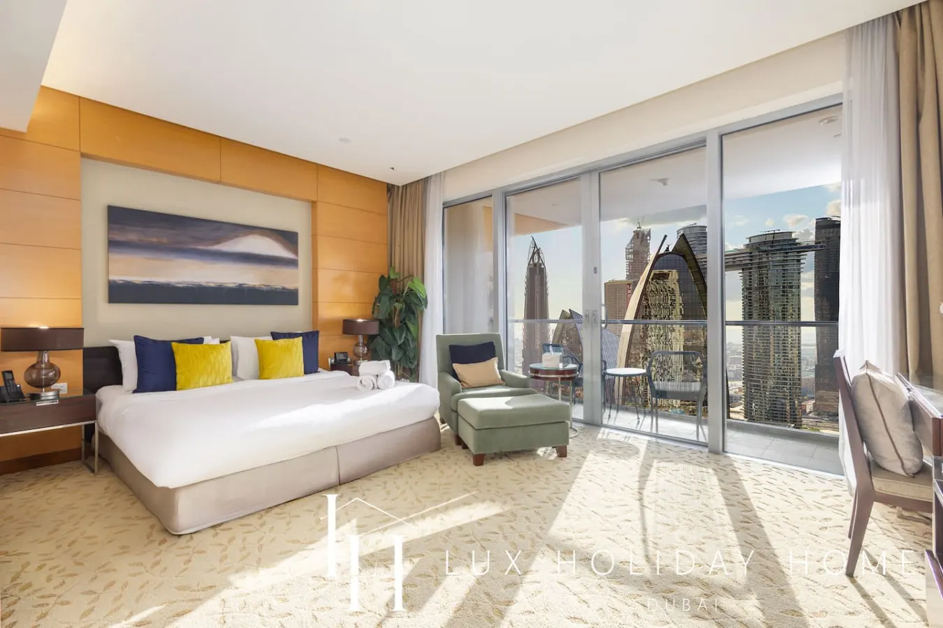 LUX The EMAAR Fashion Avenue Studio 2