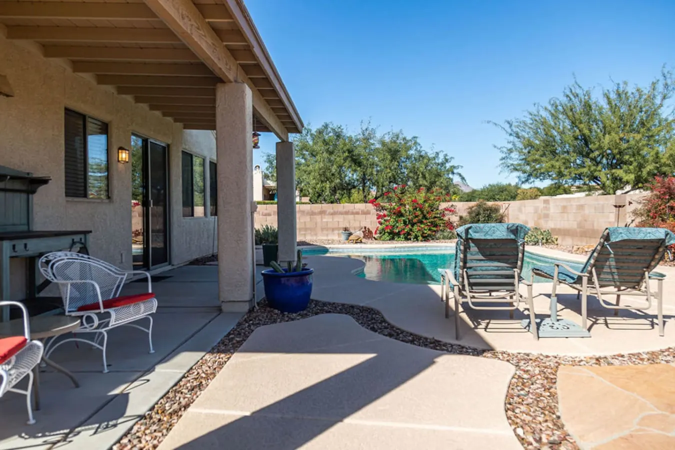 Mountain View Beauty with Pool 2