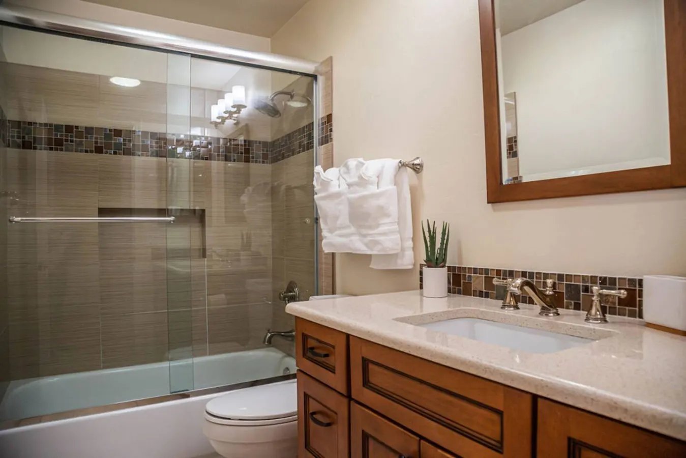 Mountain View Beauty with Pool 15
