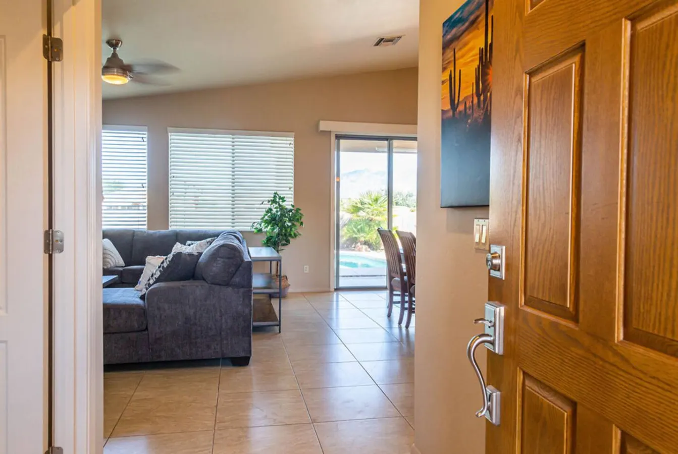 Mountain View Beauty with Pool 5
