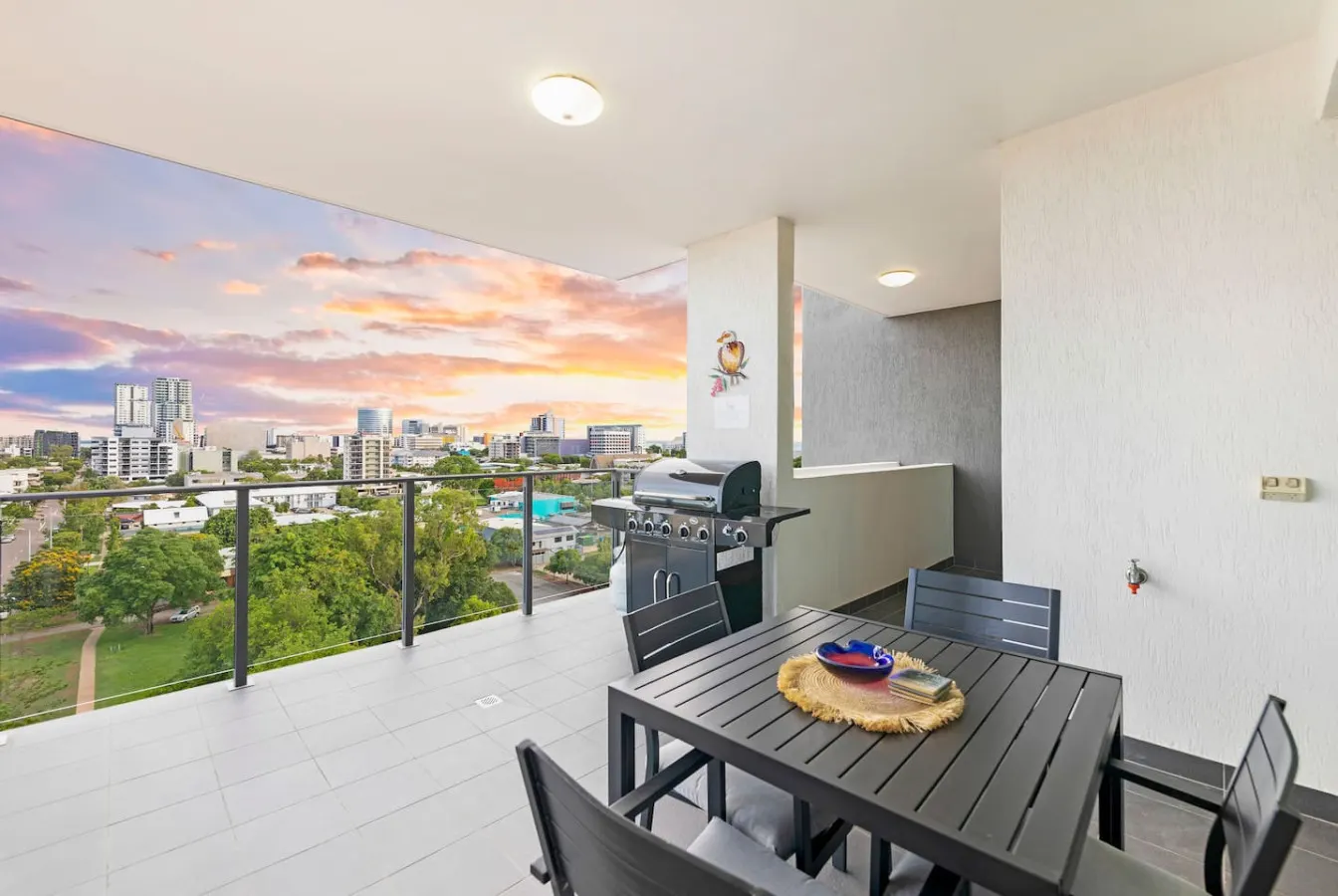 ZEN ARRAY: Cityscape Panoramas ~ Gym ~ Pool ~ BBQ 17