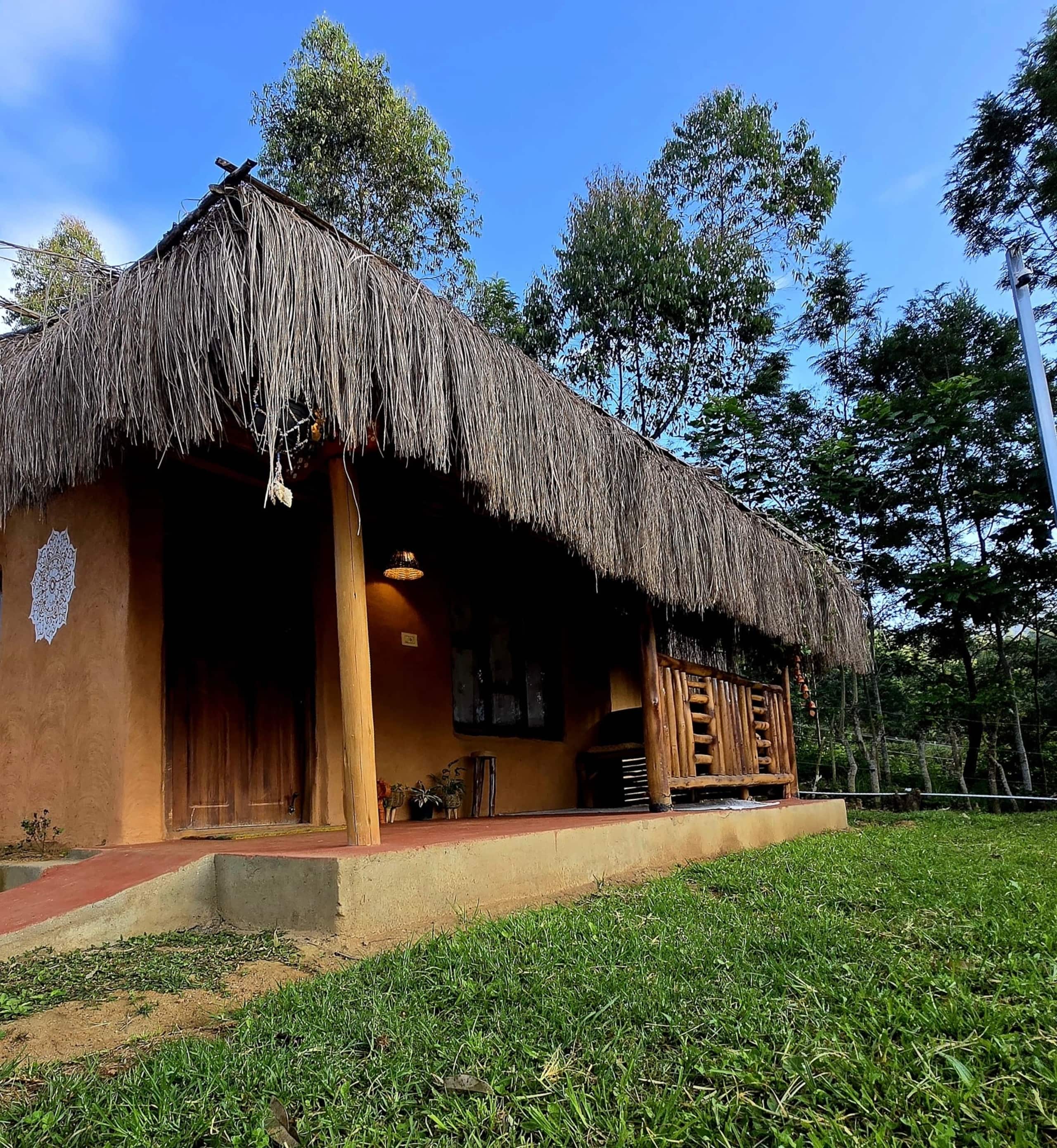 Rustic Mudhouse in Kanthalloor by KanavLiving 5