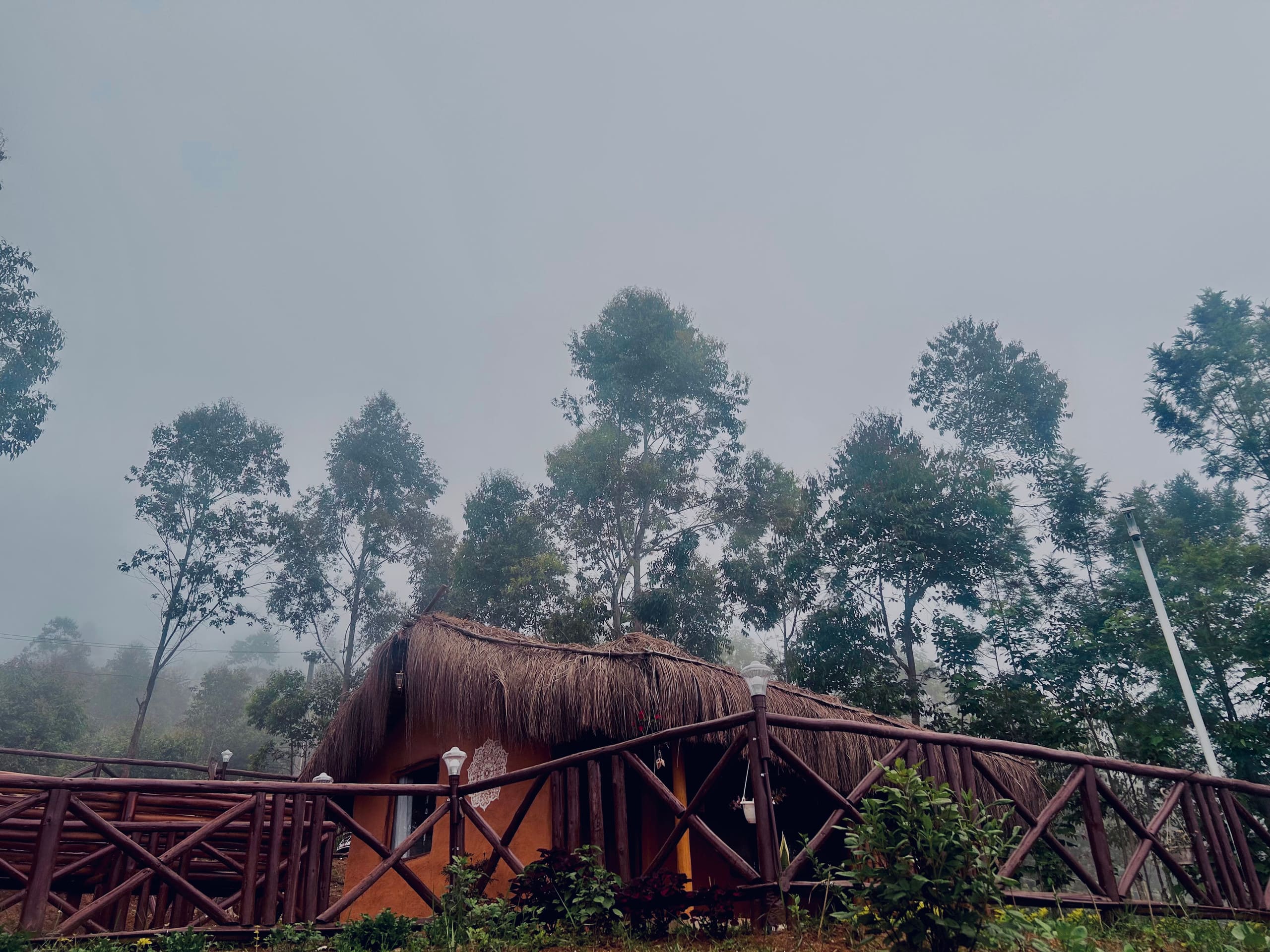 Rustic Mudhouse in Kanthalloor by KanavLiving 24