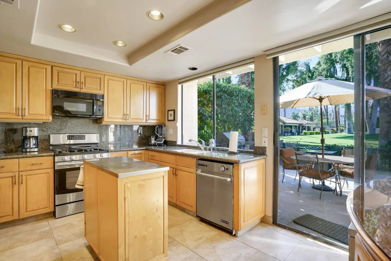 Del Sol: Palm Desert, CA 12