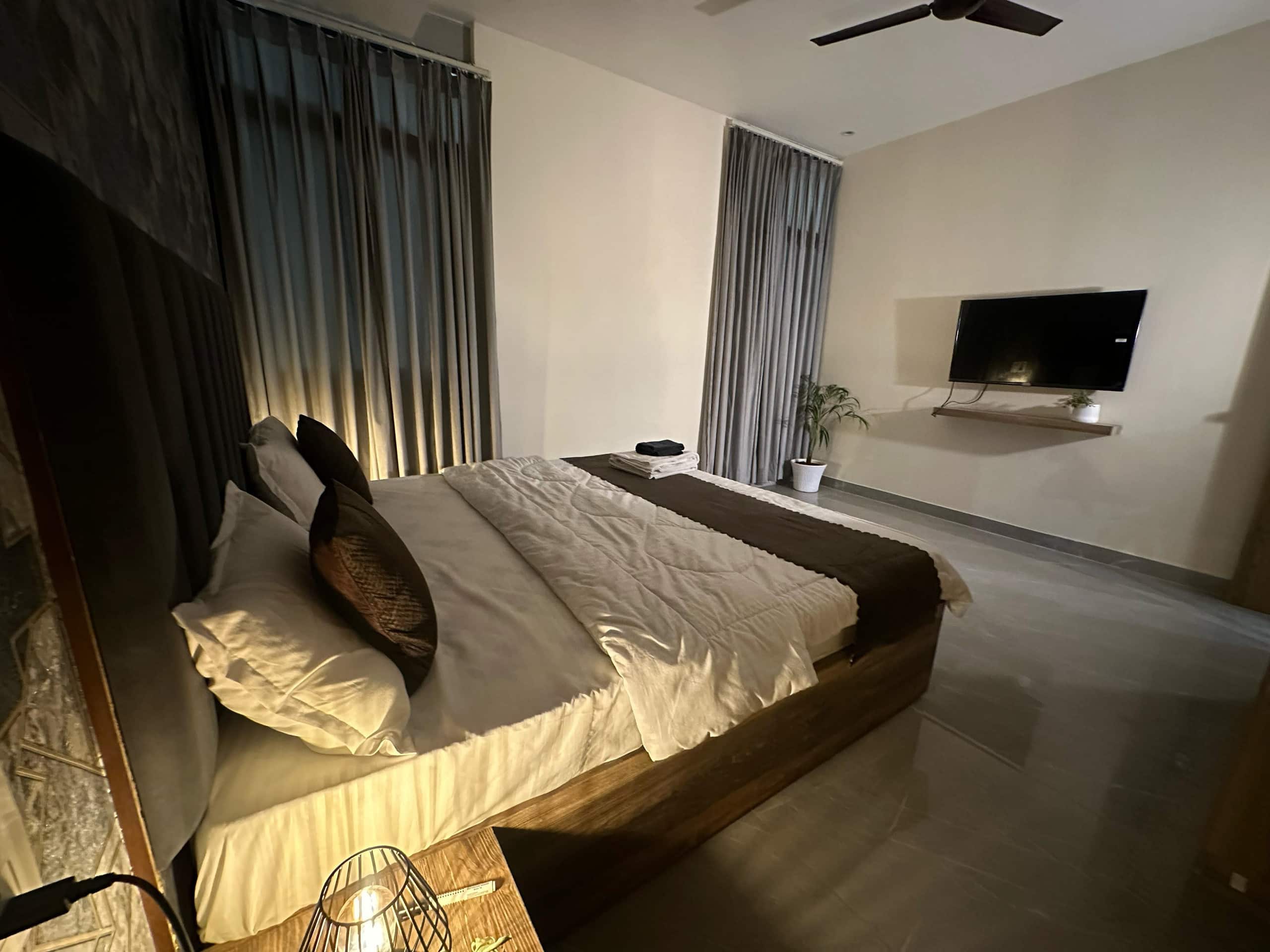 Kasauli Mountain View•180° Views |AC •Parking•Lift 34
