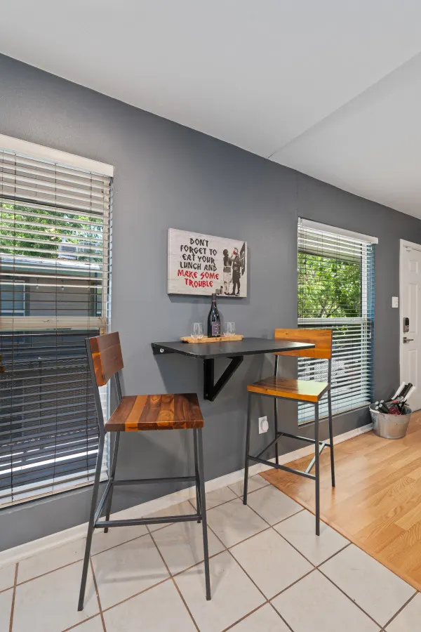 Banksy Bungalow in Zilker, Pickleball, Close to Downtown 11