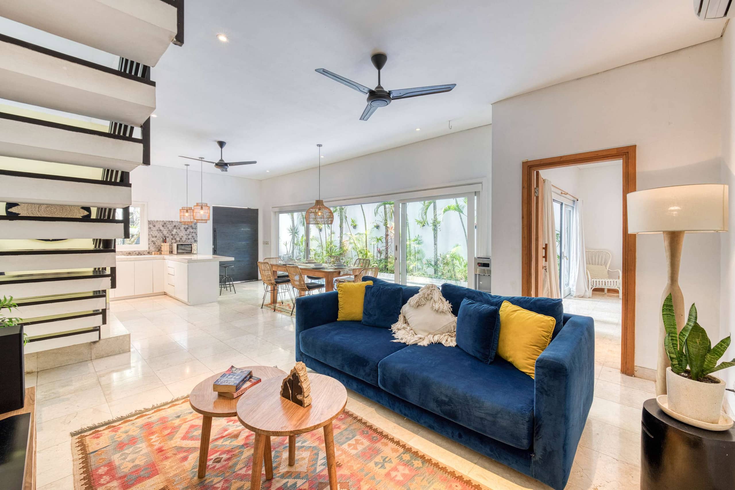 Villa Meya – 3 Bedroom Villa in Central Seminyak 9