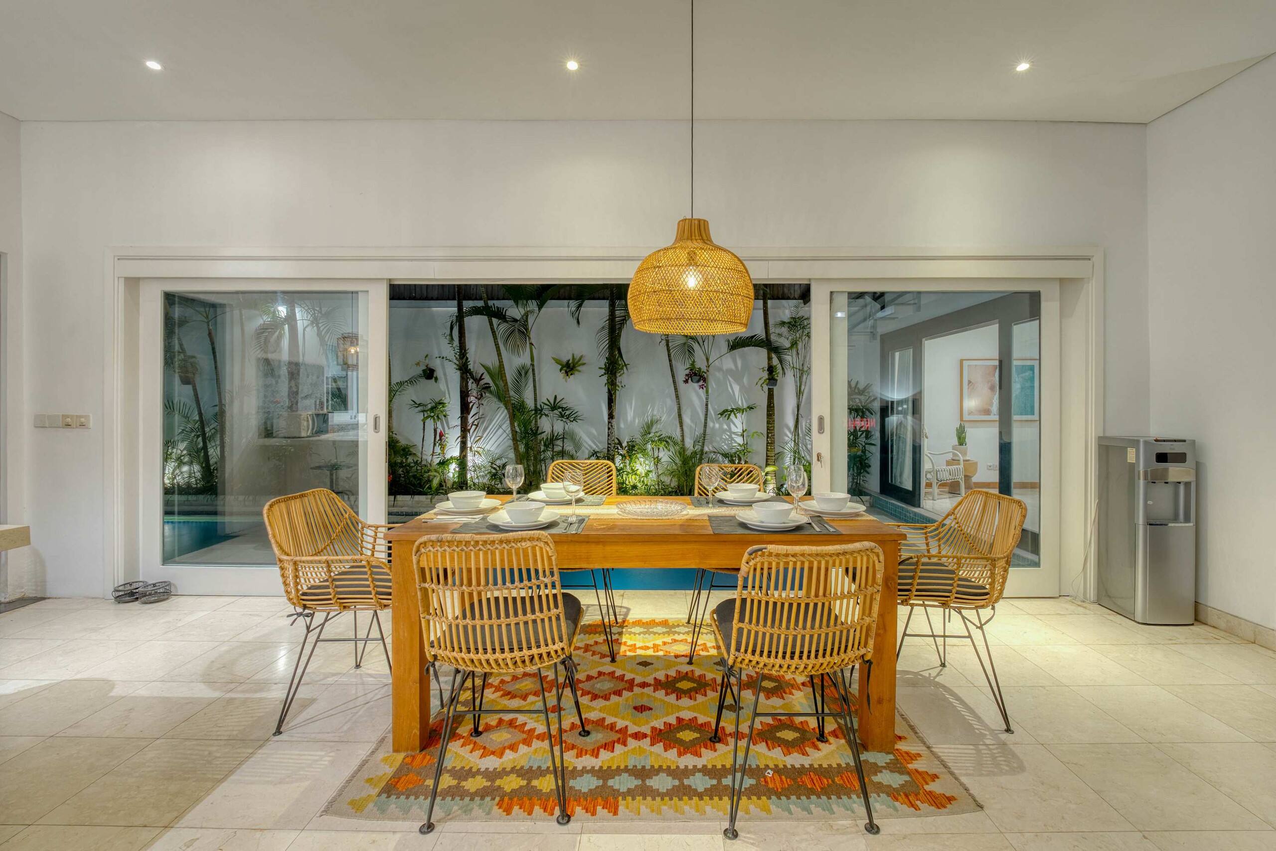 Villa Meya – 3 Bedroom Villa in Central Seminyak 17