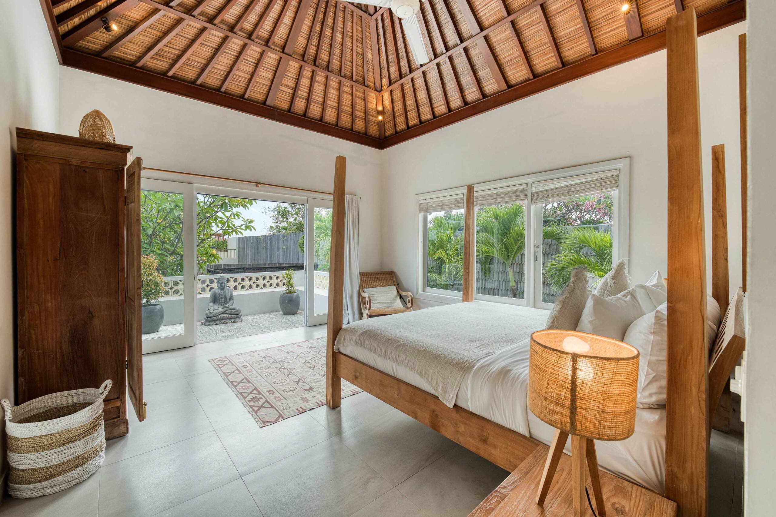 Villa Meya – 3 Bedroom Villa in Central Seminyak 28