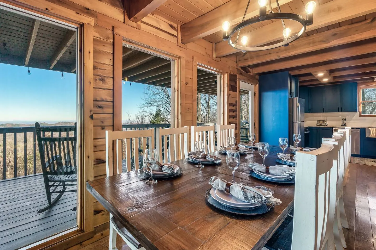 Breathtaking Views Secluded Upscale Family Cabin 19