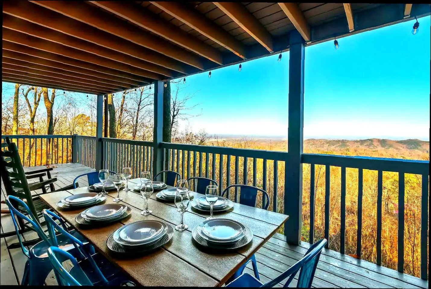 Breathtaking Views Secluded Upscale Family Cabin 3