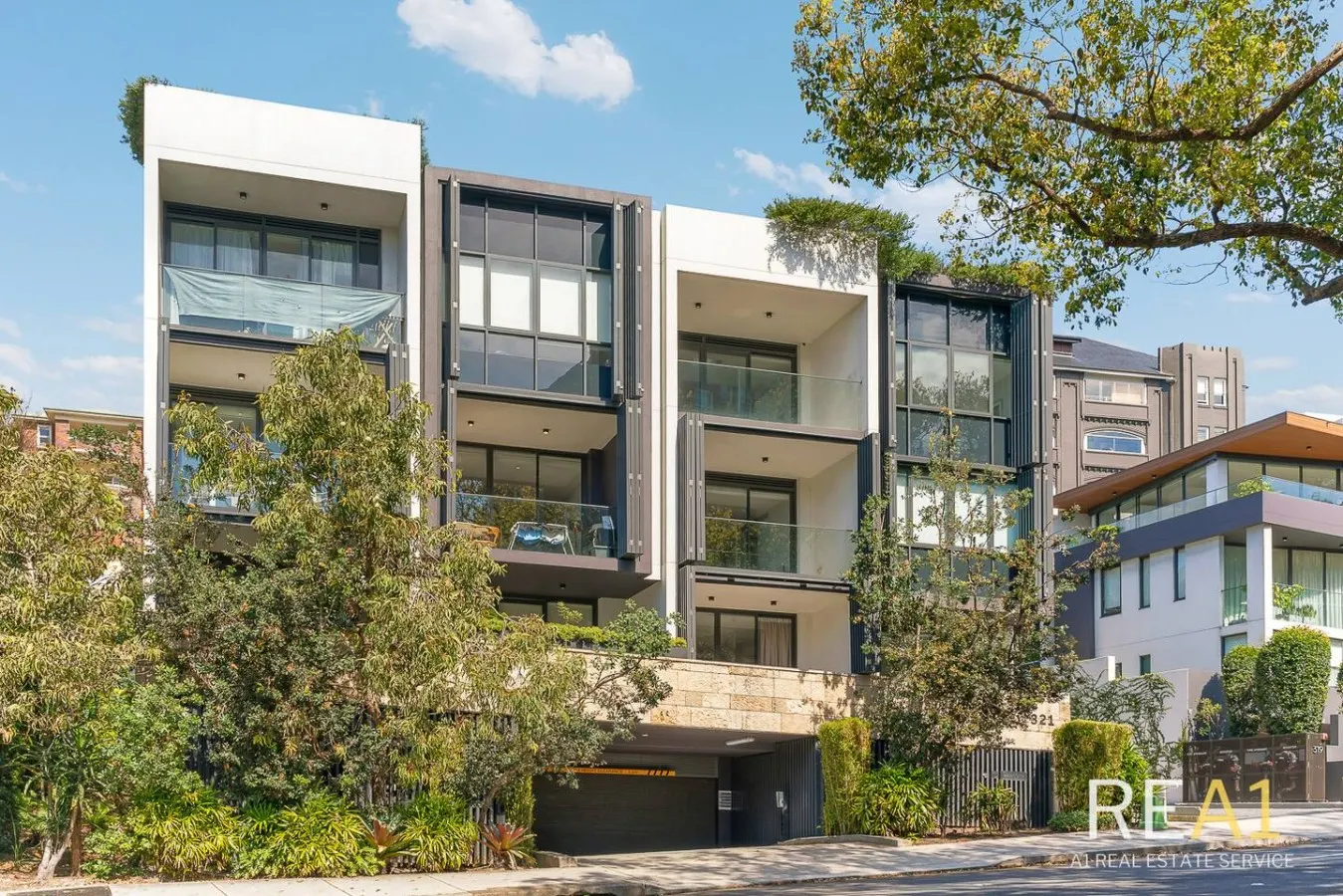 Stylish 2BR Apartment in Double Bay with Parking — photo 4