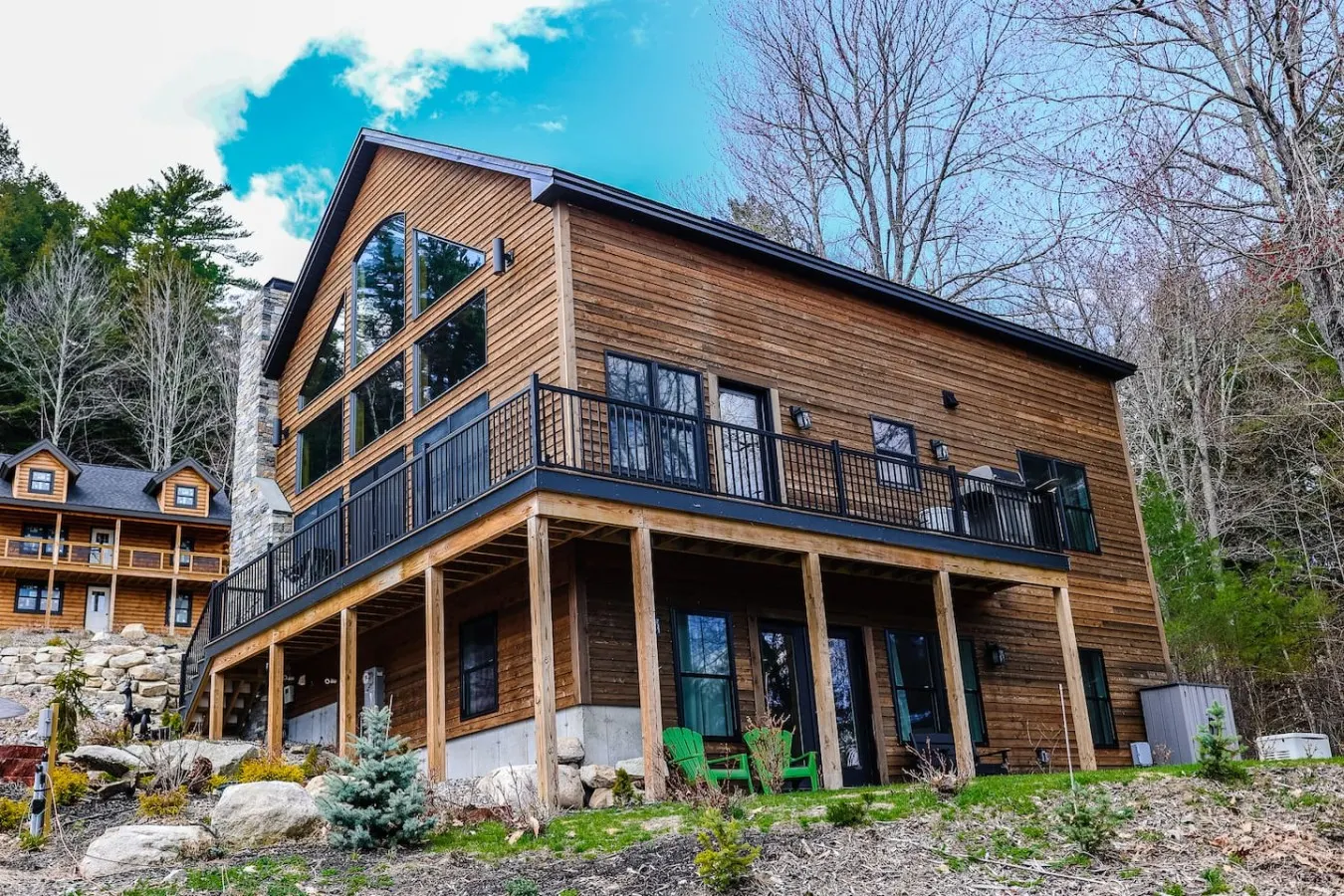 Trailside Chalet at Pleasant Mt 14