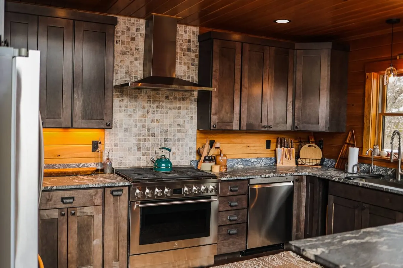 Trailside Chalet at Pleasant Mt 18