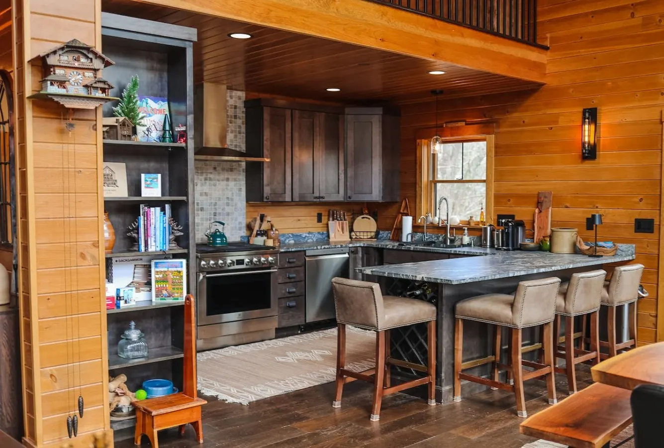 Trailside Chalet at Pleasant Mt. — photo 5