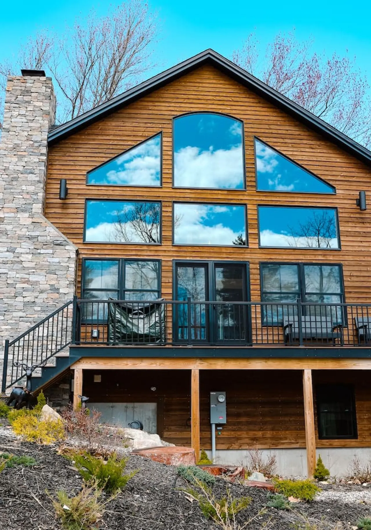 Trailside Chalet at Pleasant Mt 6