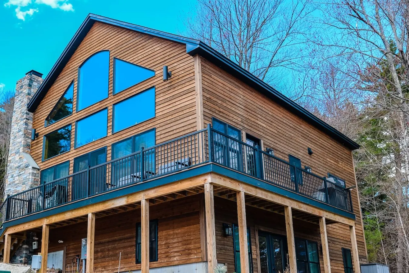 Trailside Chalet at Pleasant Mt 8