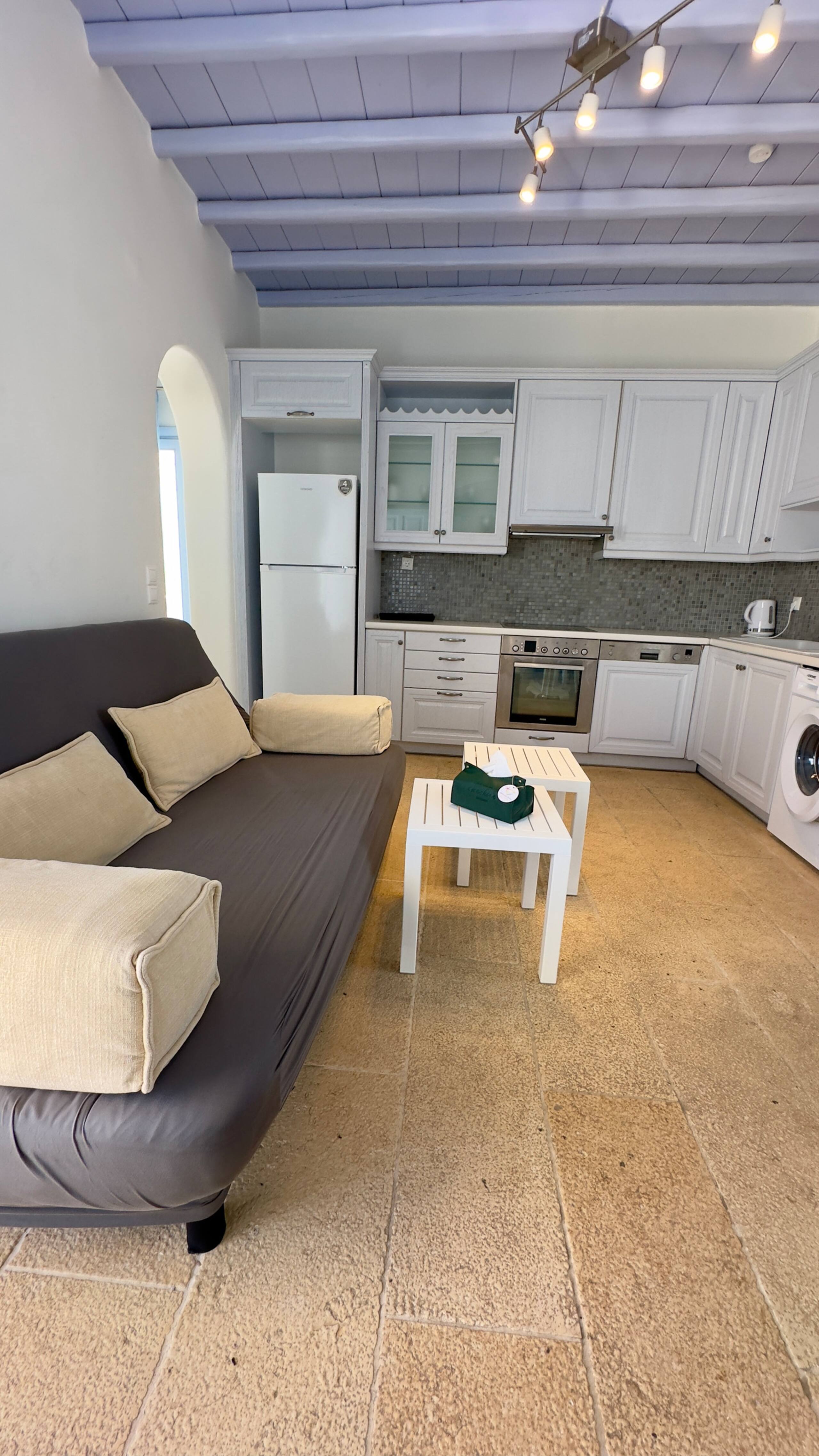 Venus suite 18