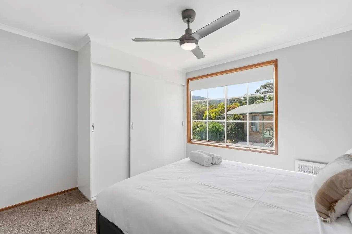 Cosy Unit Near MONA 12