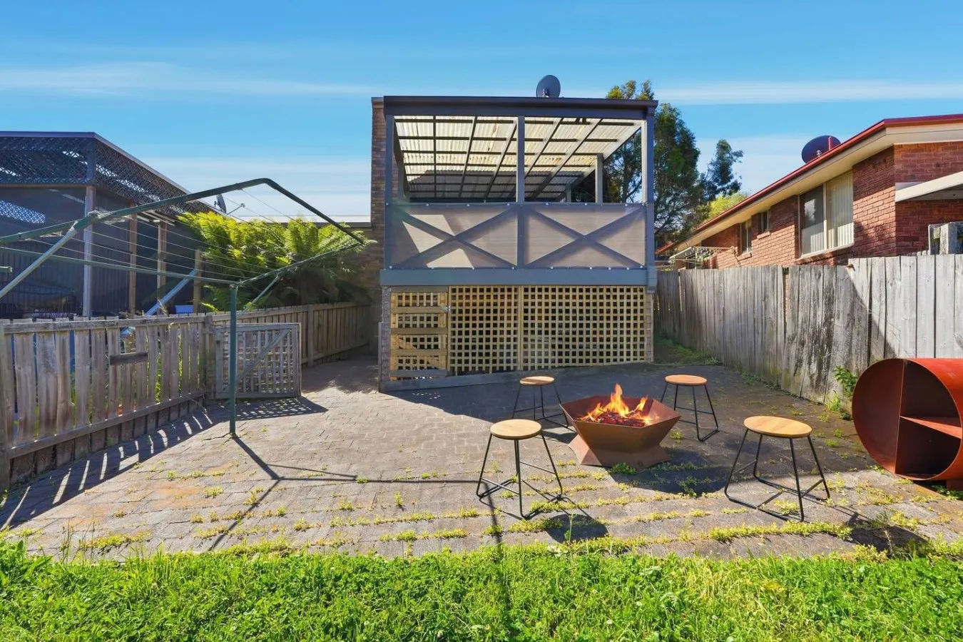 Cosy Unit Near MONA 19