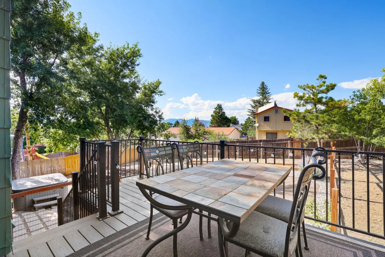 Pikes Peak Views Hot Tub 4BR Retreat 15