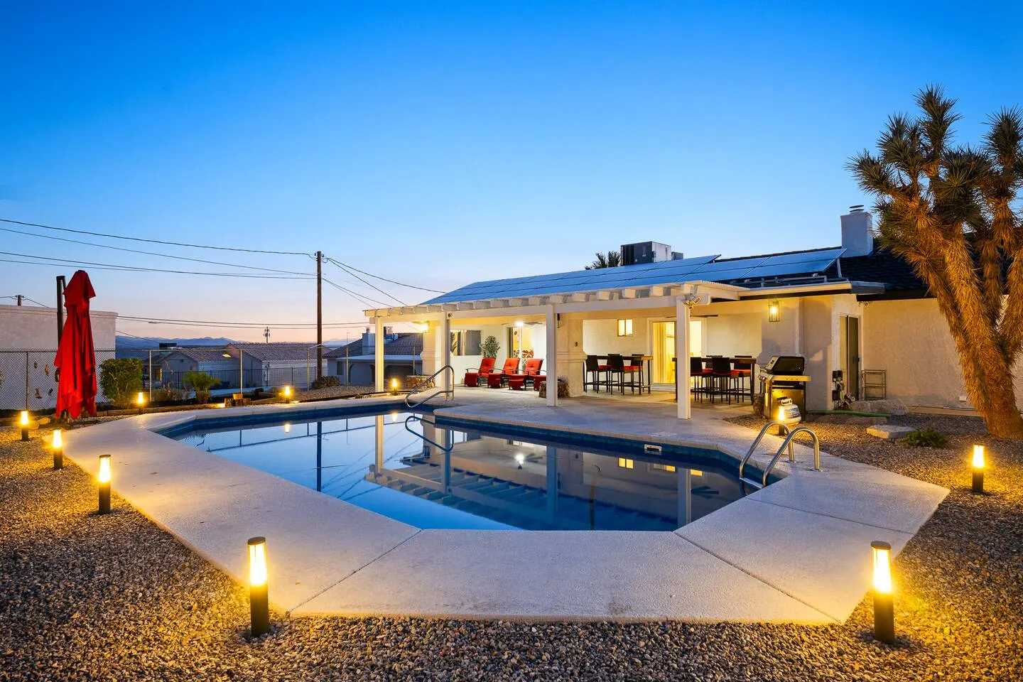 Arcade | Pool | Putt-Putt | Firepit | Sleeps 12 — photo 2