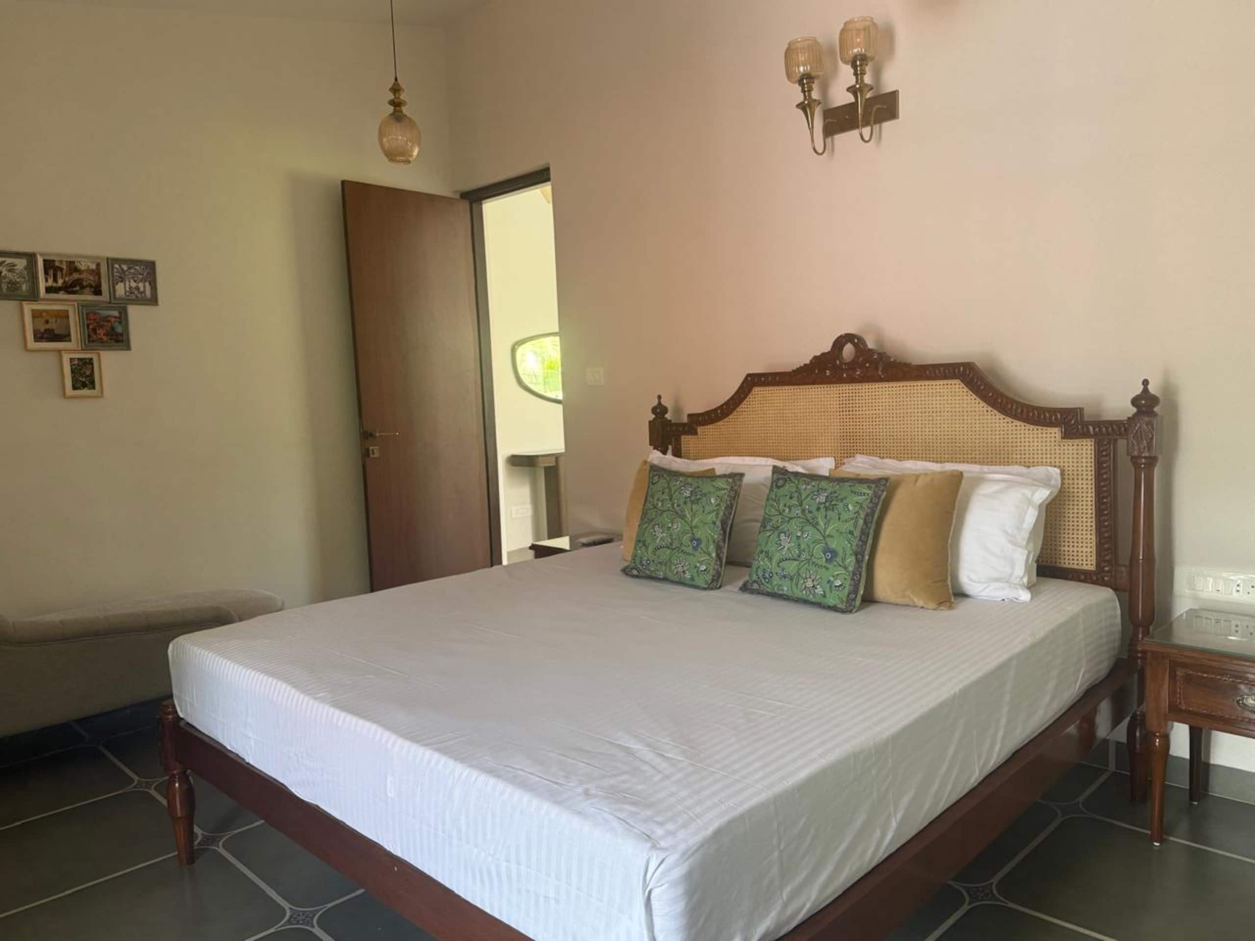 Ocean Water Villas with Large Pvt Pool near Beach 28