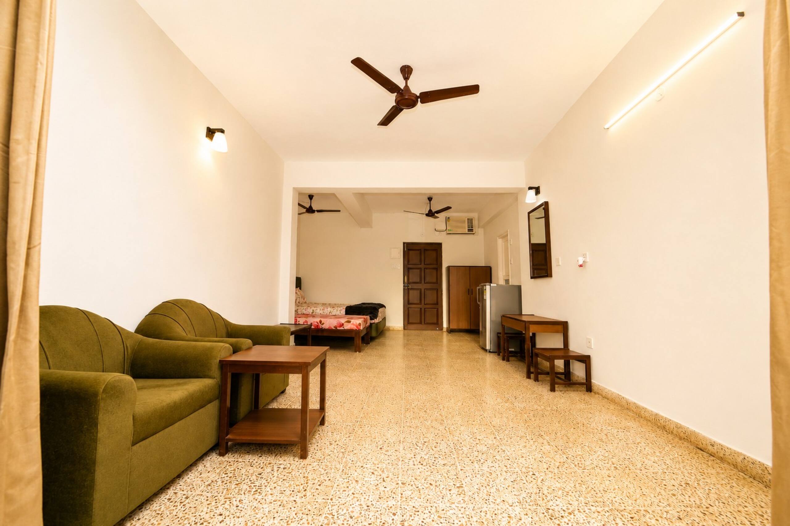 Coastal Luxury Stay • Pool • Balcony • Kitchen 9