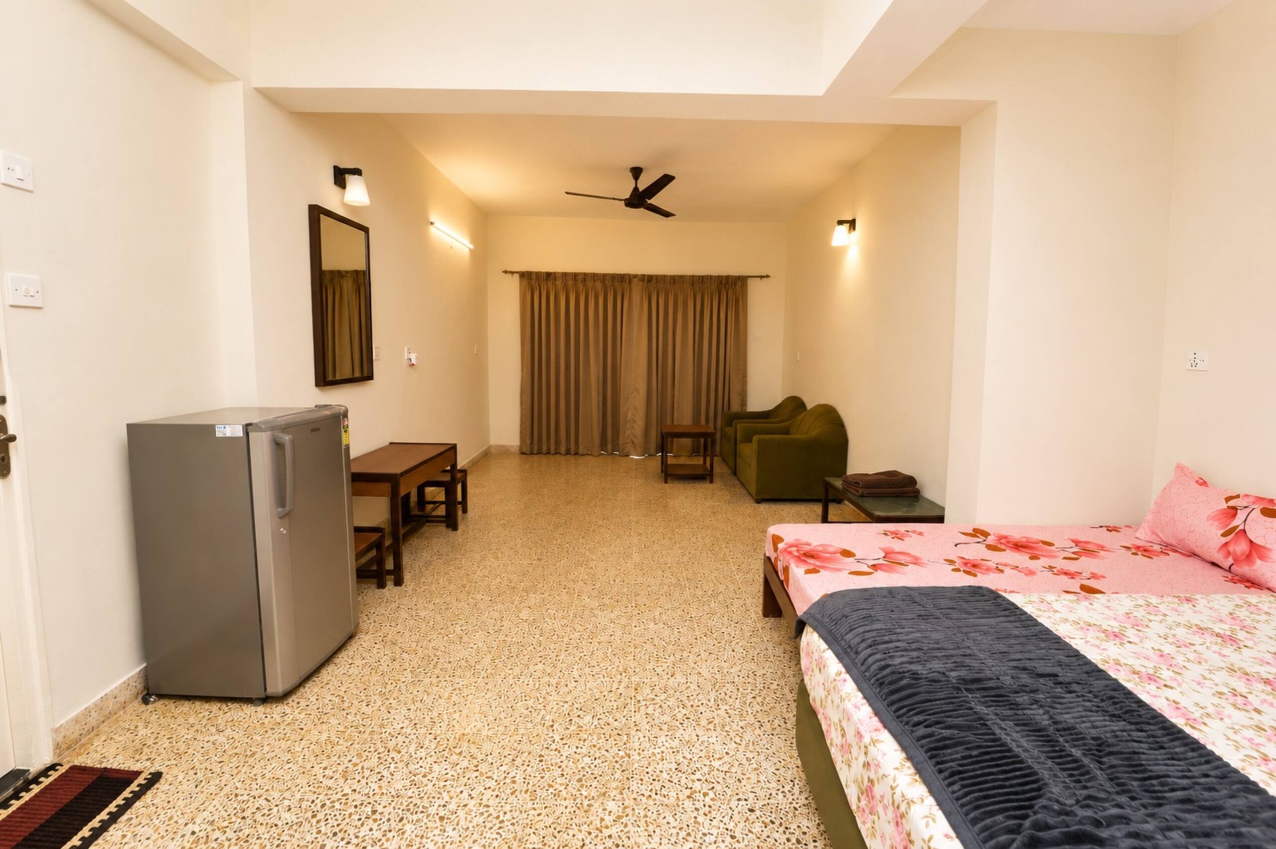 Coastal Luxury Stay • Pool • Balcony • Kitchen 11