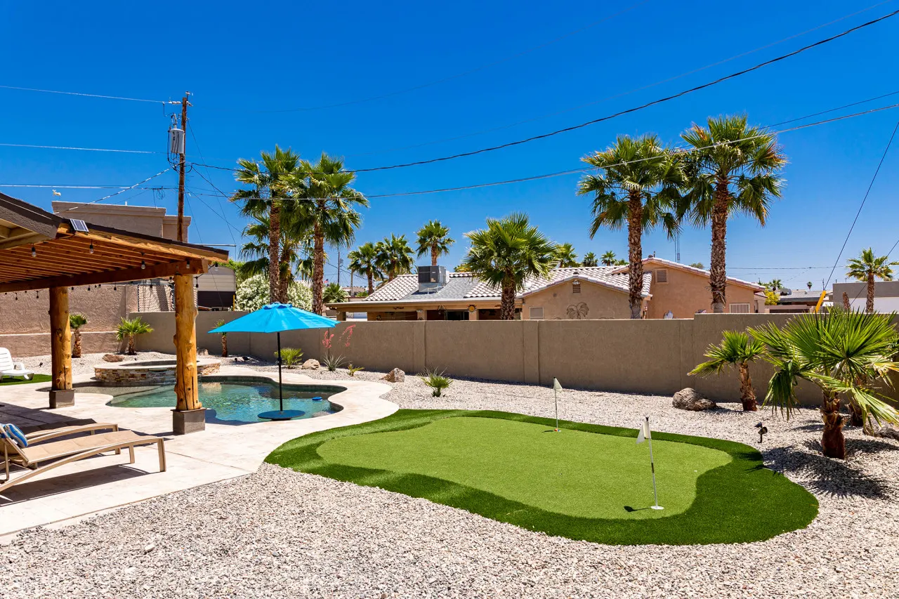 Rocking Horse - Heatable Pool, Spa, Golf, King Bed — photo 4
