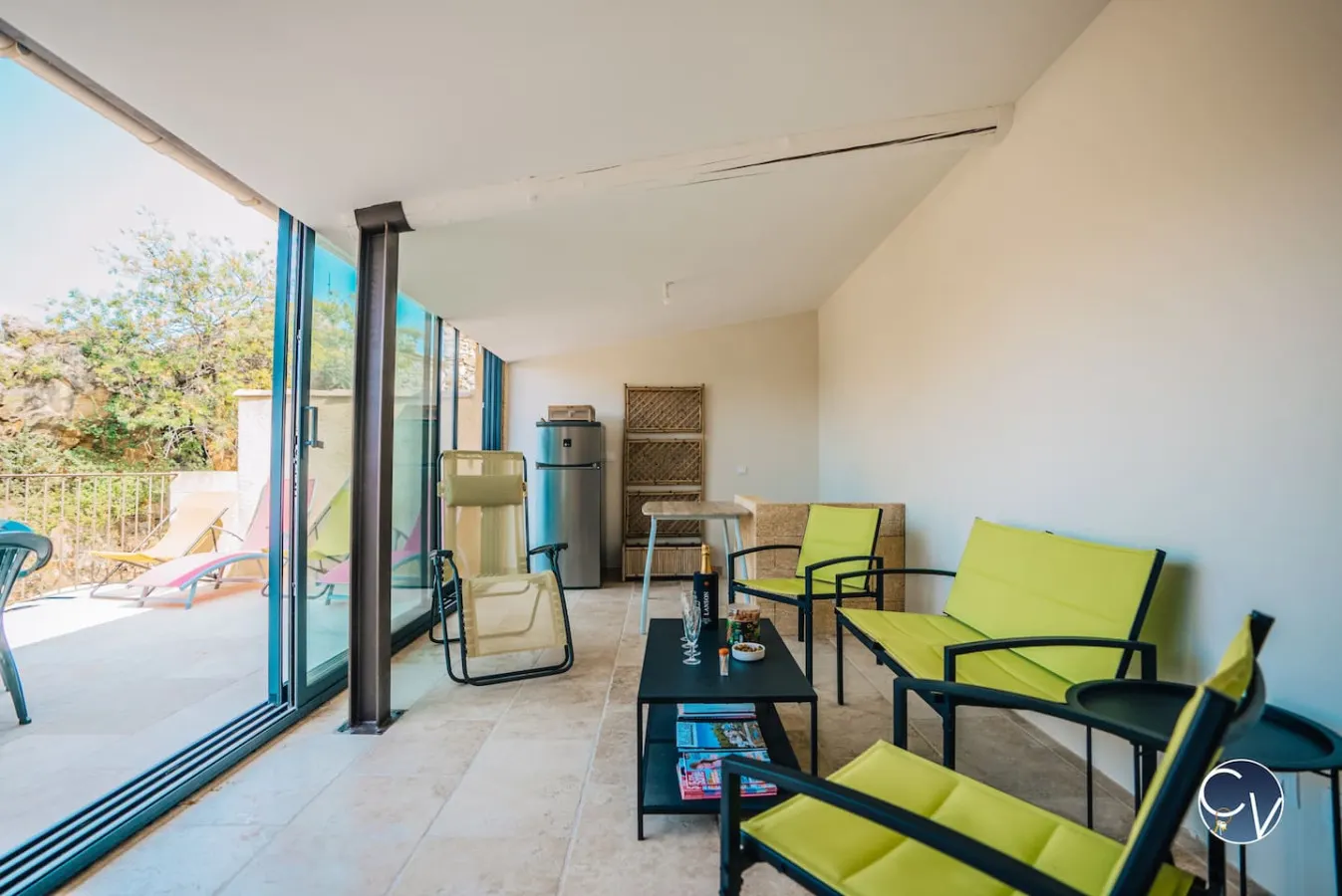 Agréable maison en pierre climatisée avec terrasse — photo 3