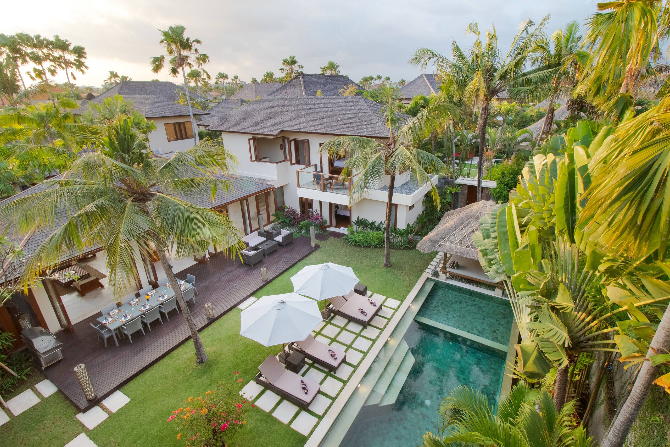 Super Spacious, 6 Bed, Chef, Daily B'Fast, 12 pax 7