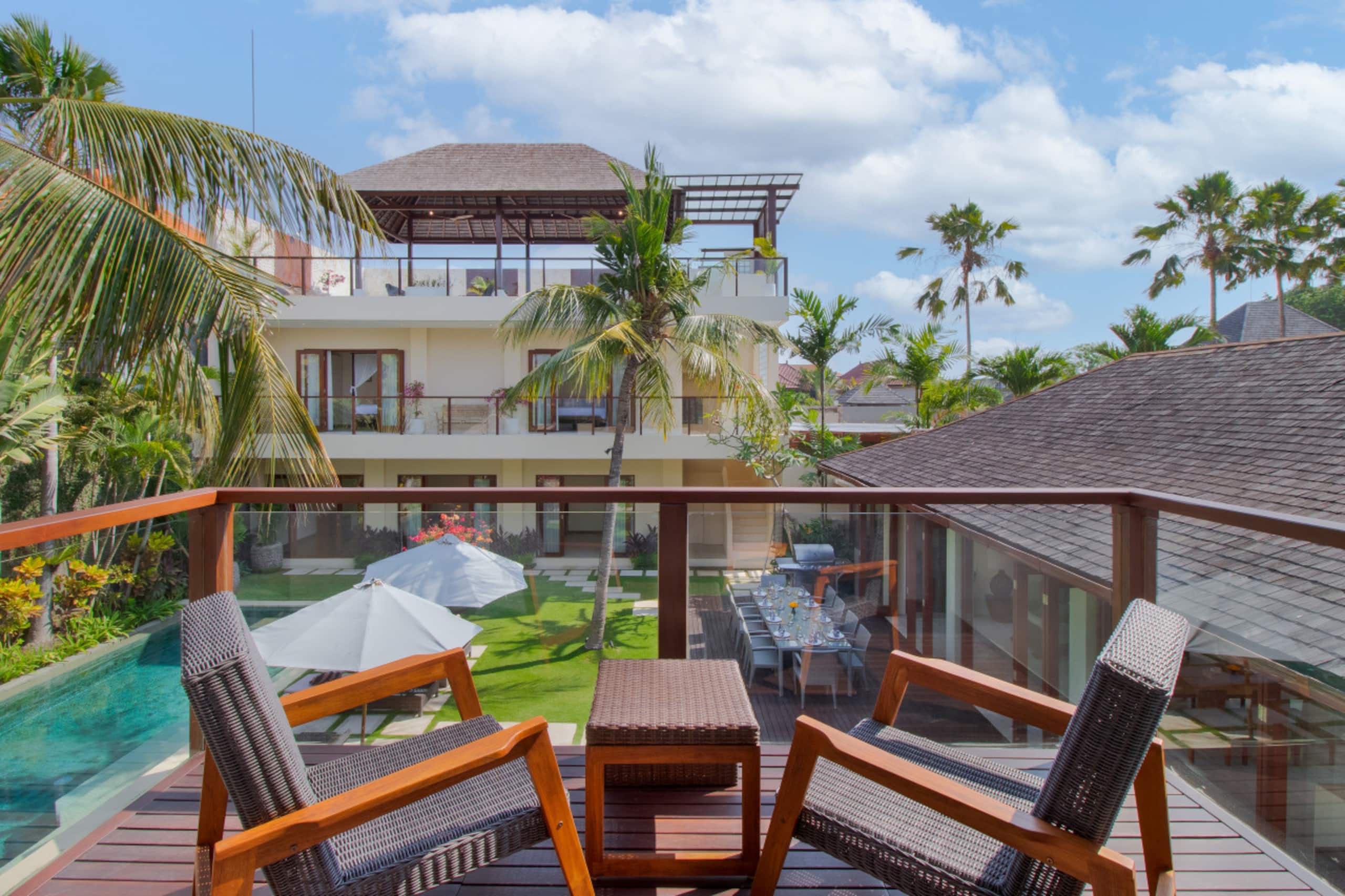 Super Spacious, 6 Bed, Chef, Daily B'Fast, 12 pax — photo 4