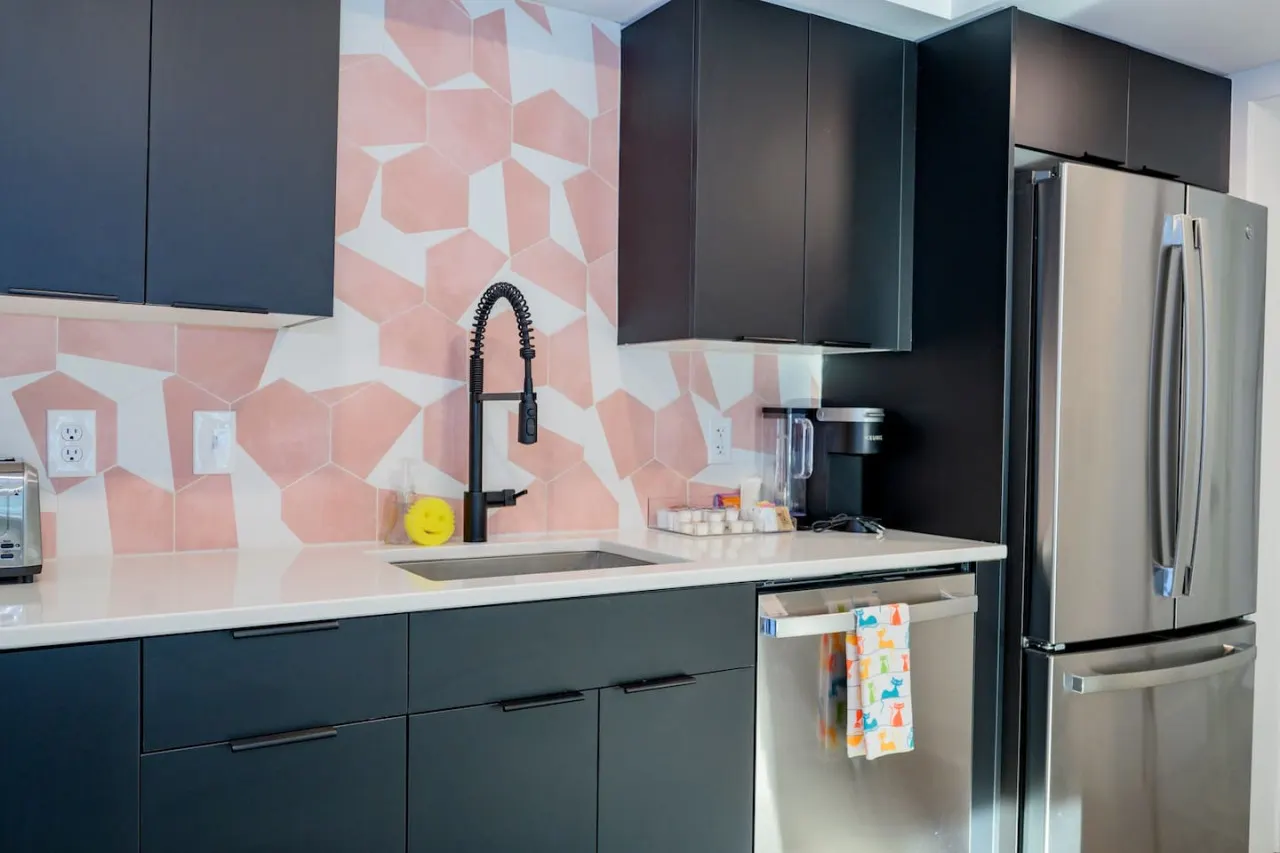 Modern 1-Bed Condo: OPEN Pool with City Access 20