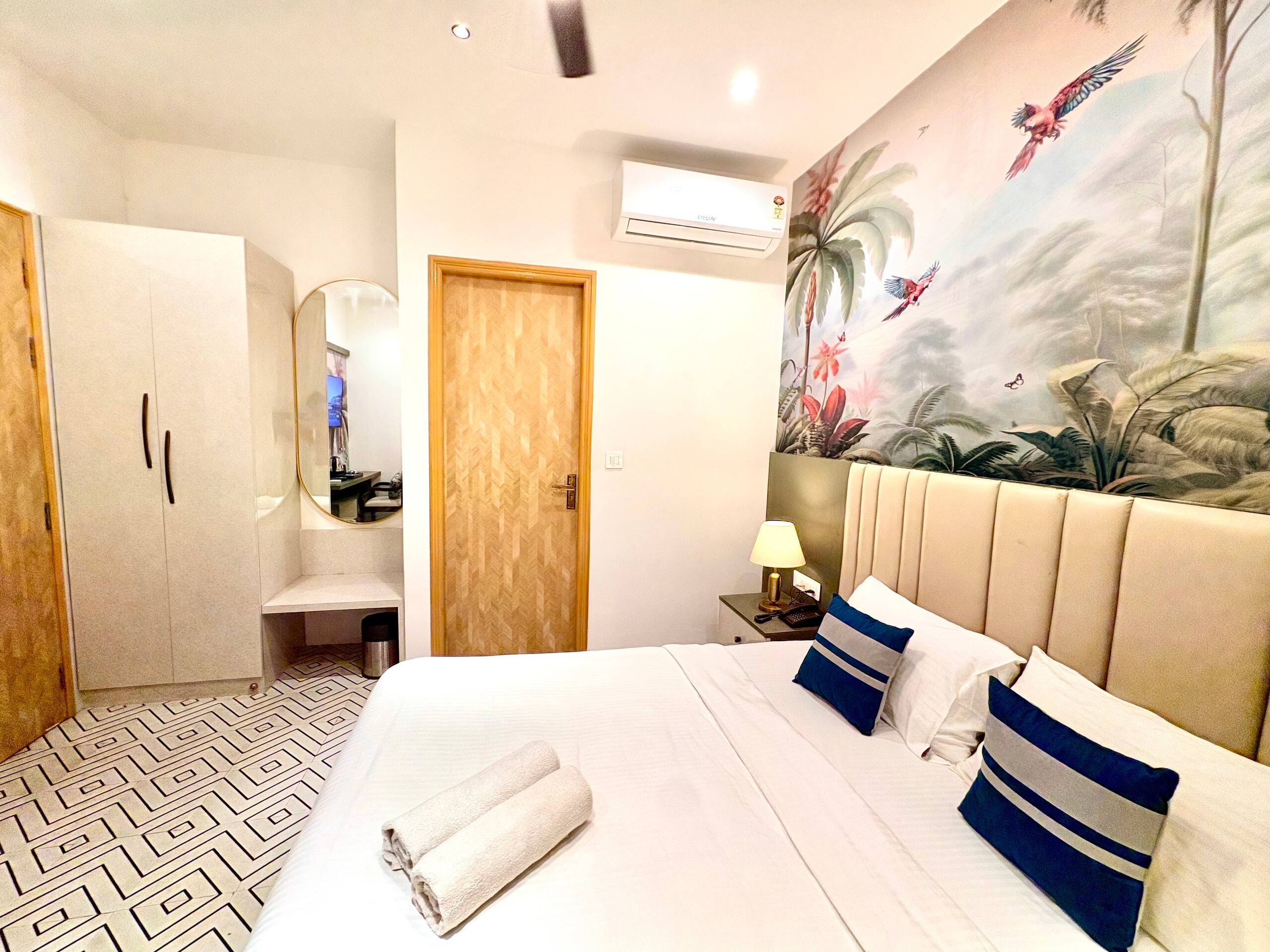 Villa Olive 200mtr beach, shared Pool 11