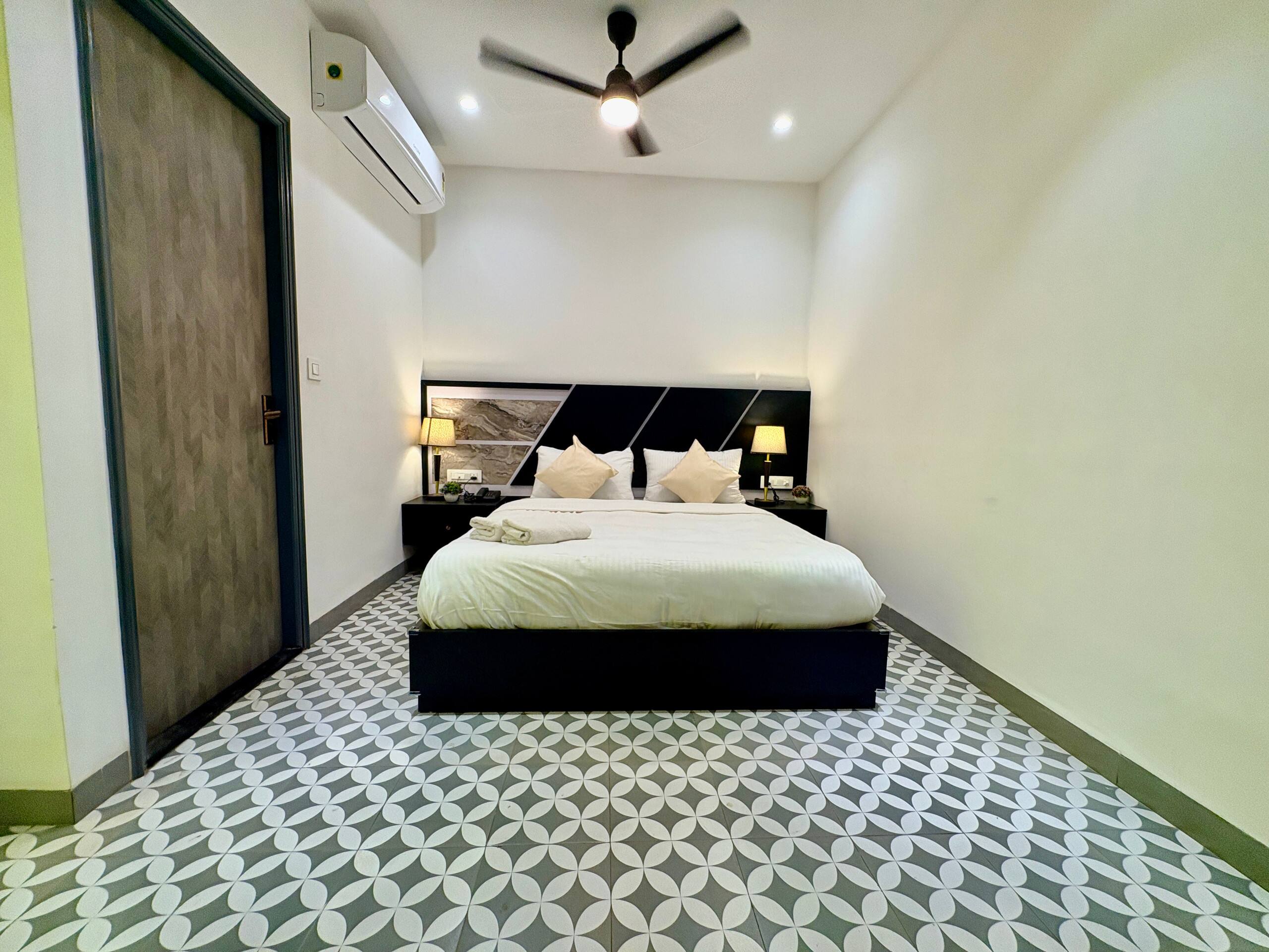 Villa Olive 200mtr beach, shared Pool 6