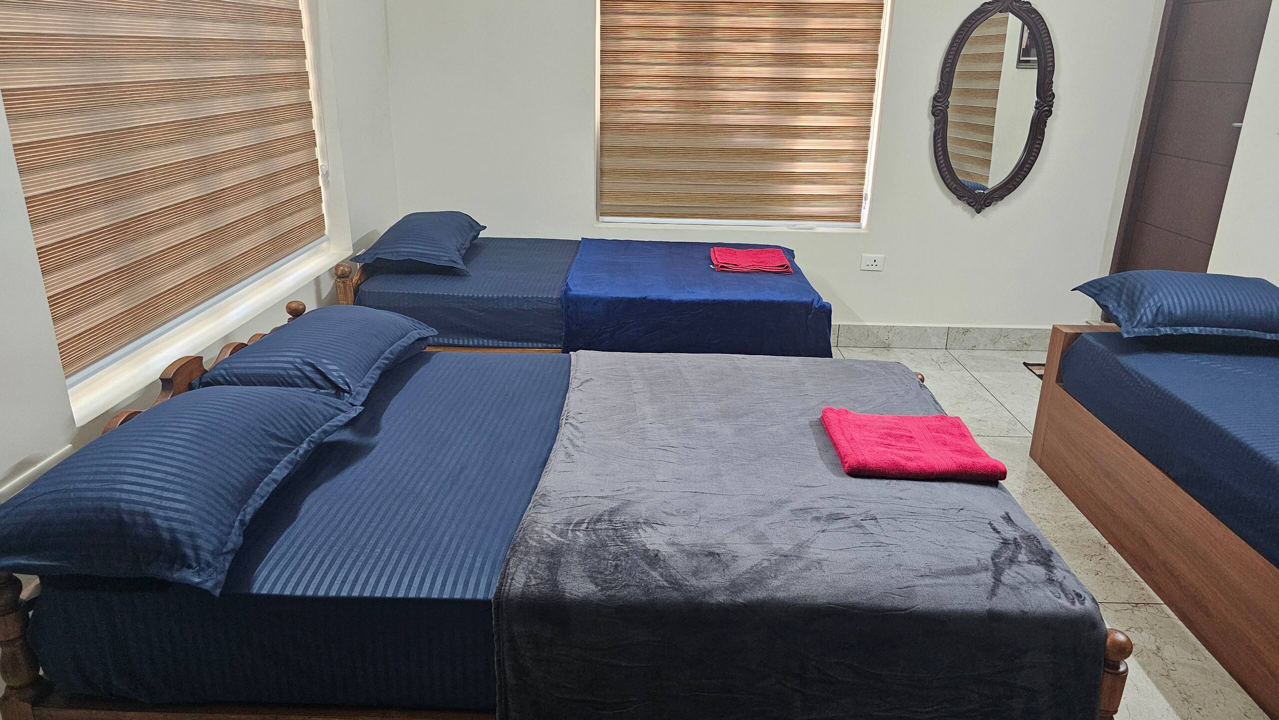VILLA 05 : Luxurious villa near Metro station 20