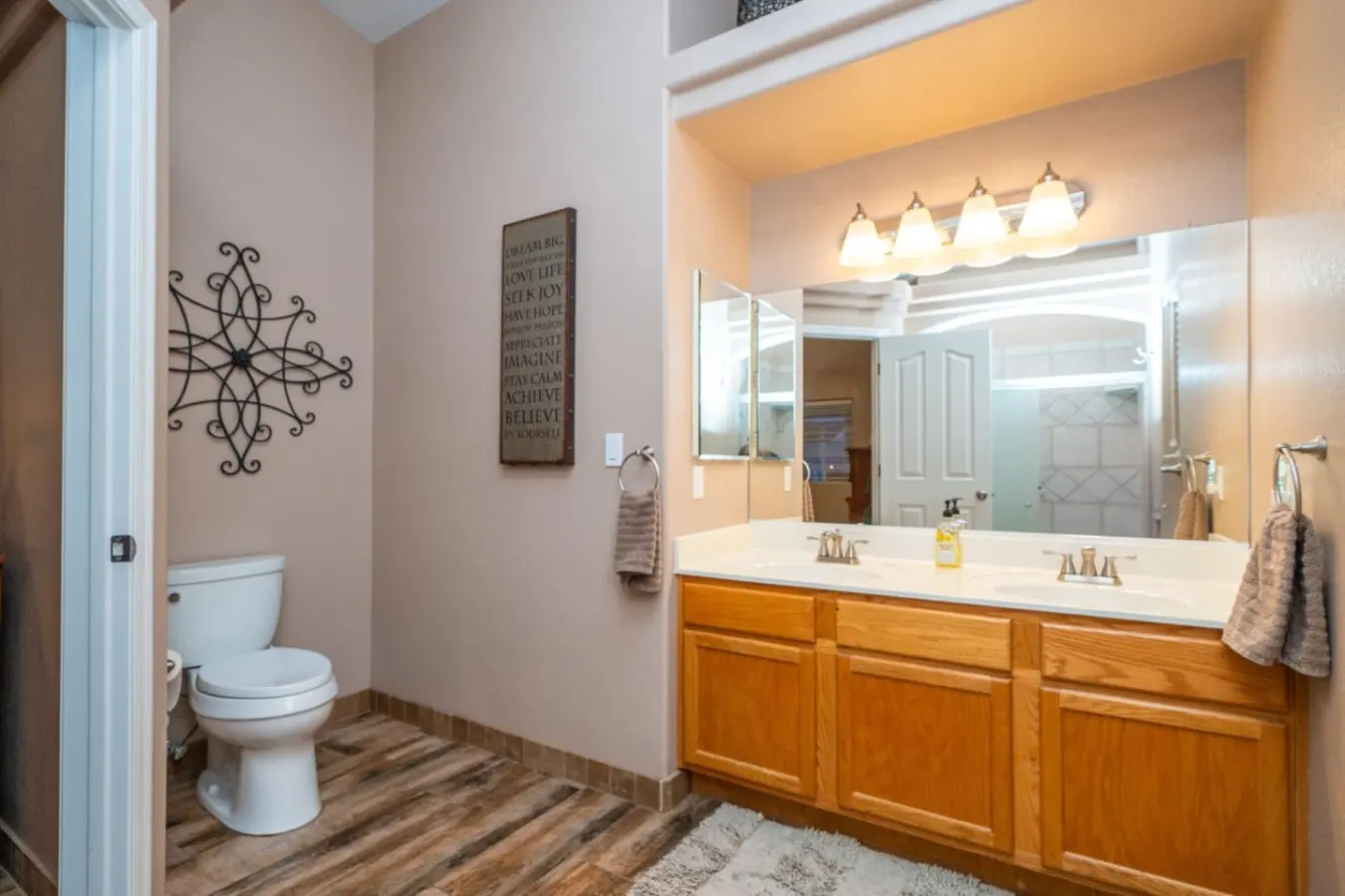 Highlander Haven - Pool, Spa, Comfort, Central 16