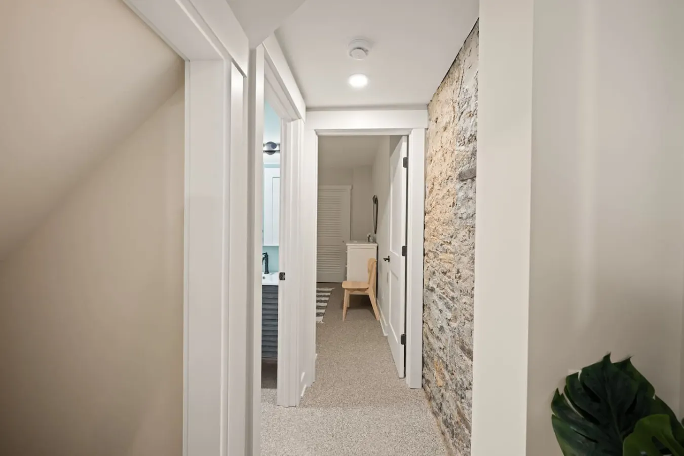 Cozy 2BR Near Findlay Market and UC, Rhinegeist 13